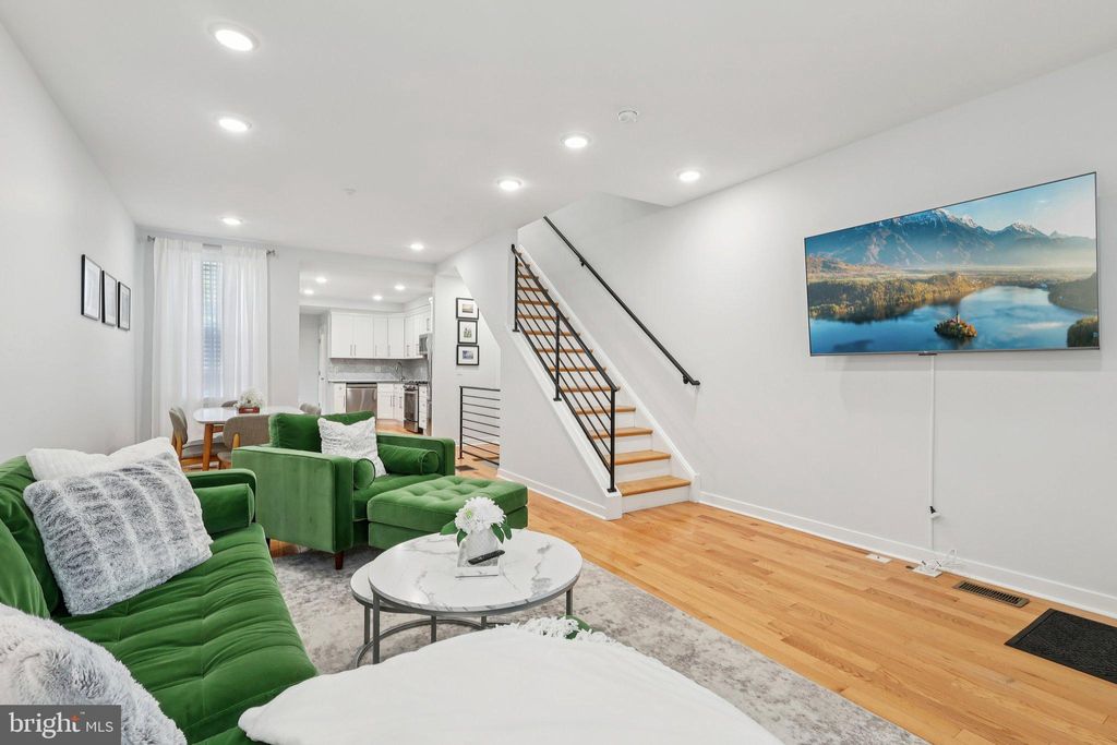 Photo of 2019 W Girard Avenue, PHILADELPHIA, PA 19130 (MLS # PAPH2546216)