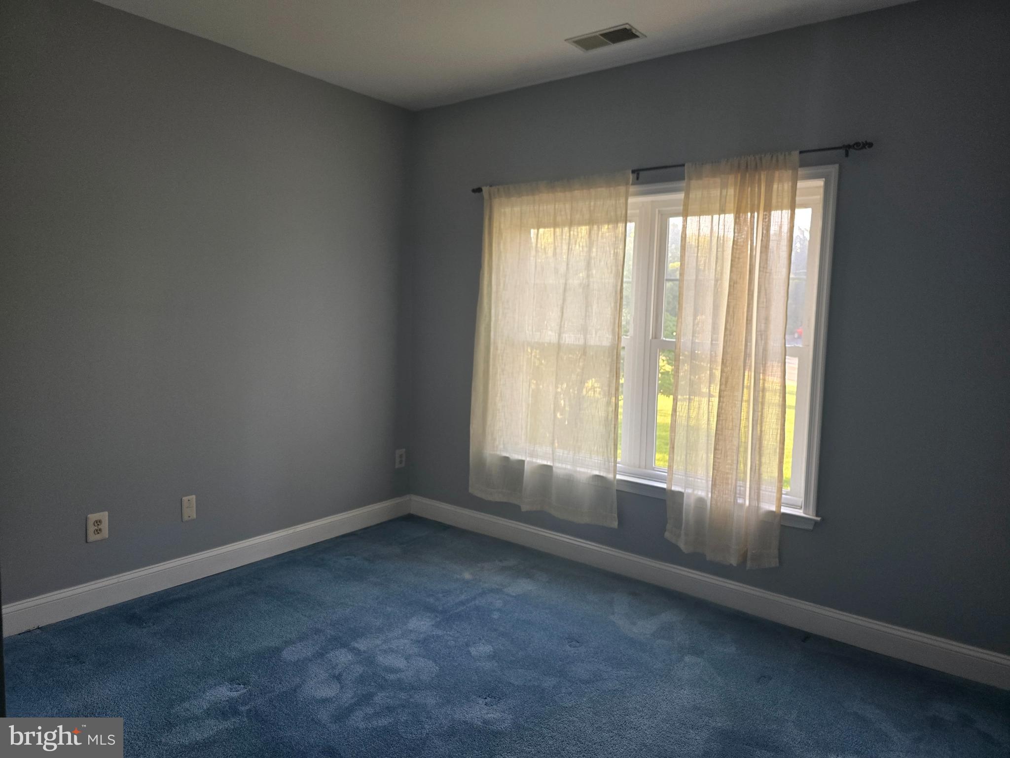 WAVERLY WOODS - Residential