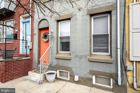 2420 Tulip Street, Philadelphia, PA MLS: PAPH2475428