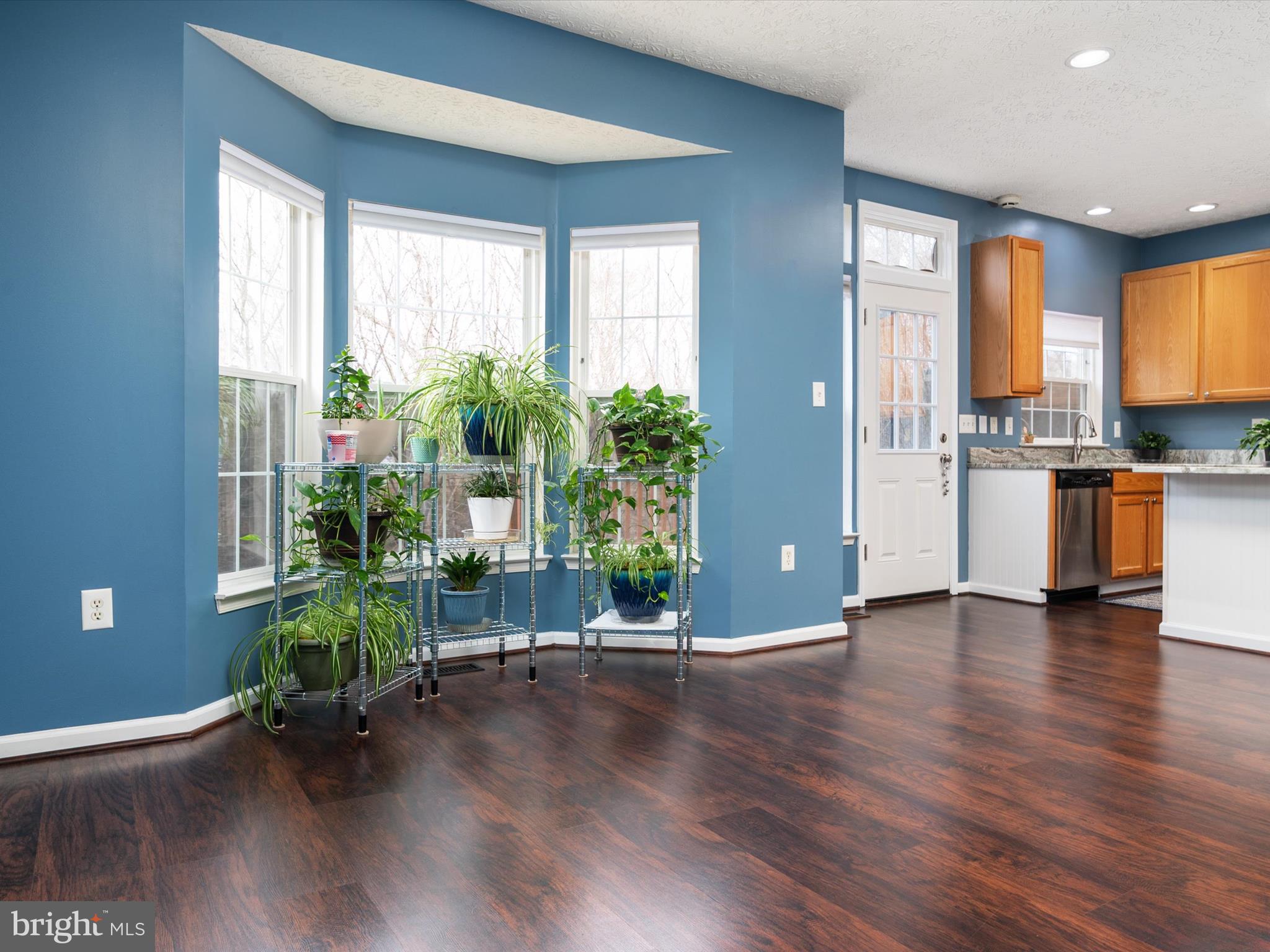 RUSSETT - Residential