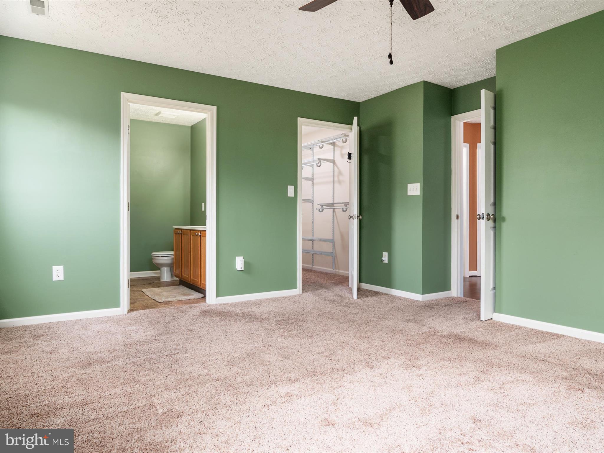 RUSSETT - Residential