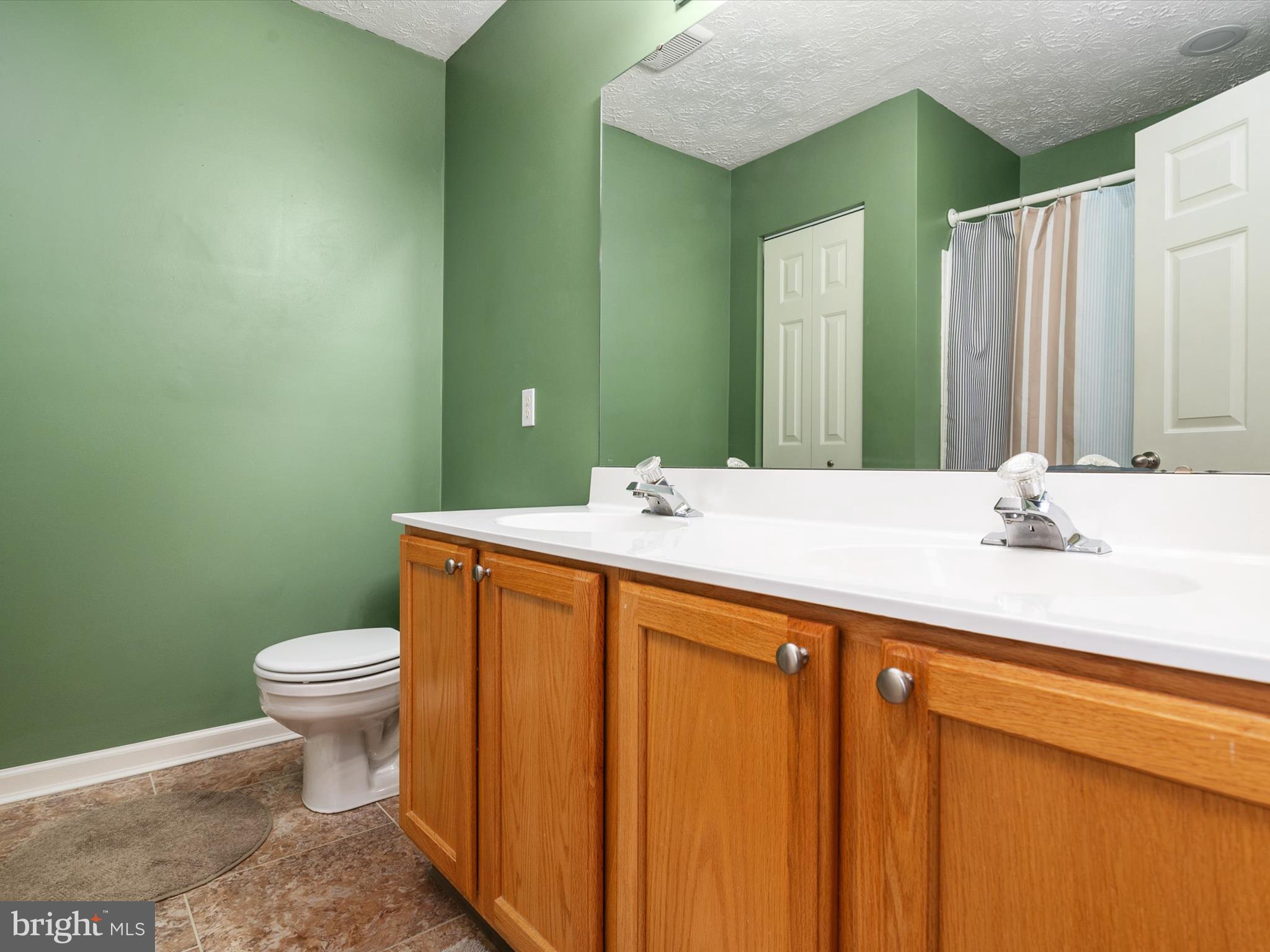 RUSSETT - Residential