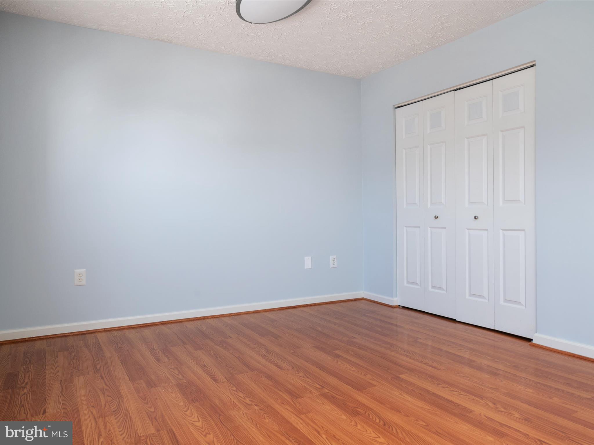 RUSSETT - Residential