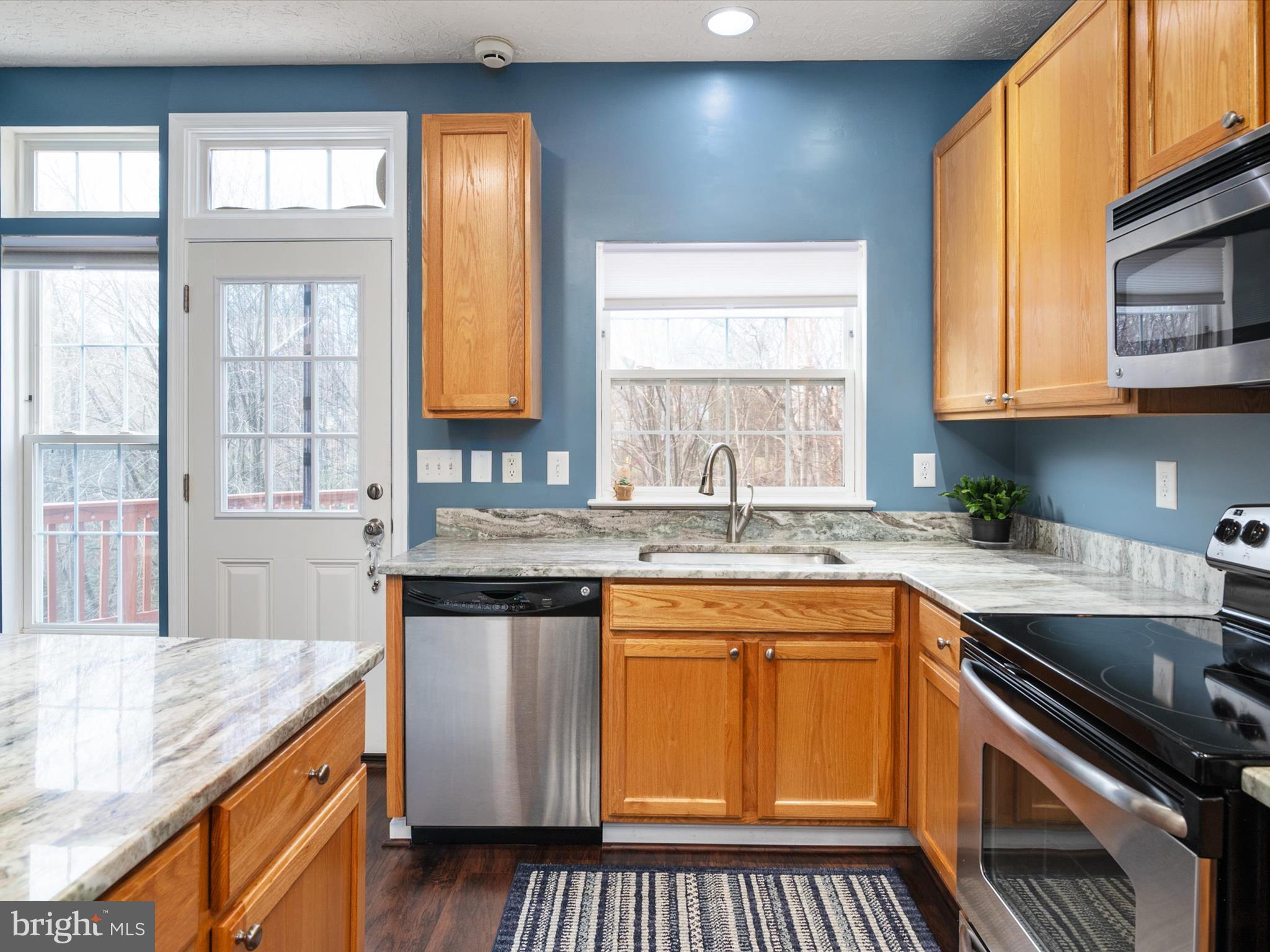 RUSSETT - Residential