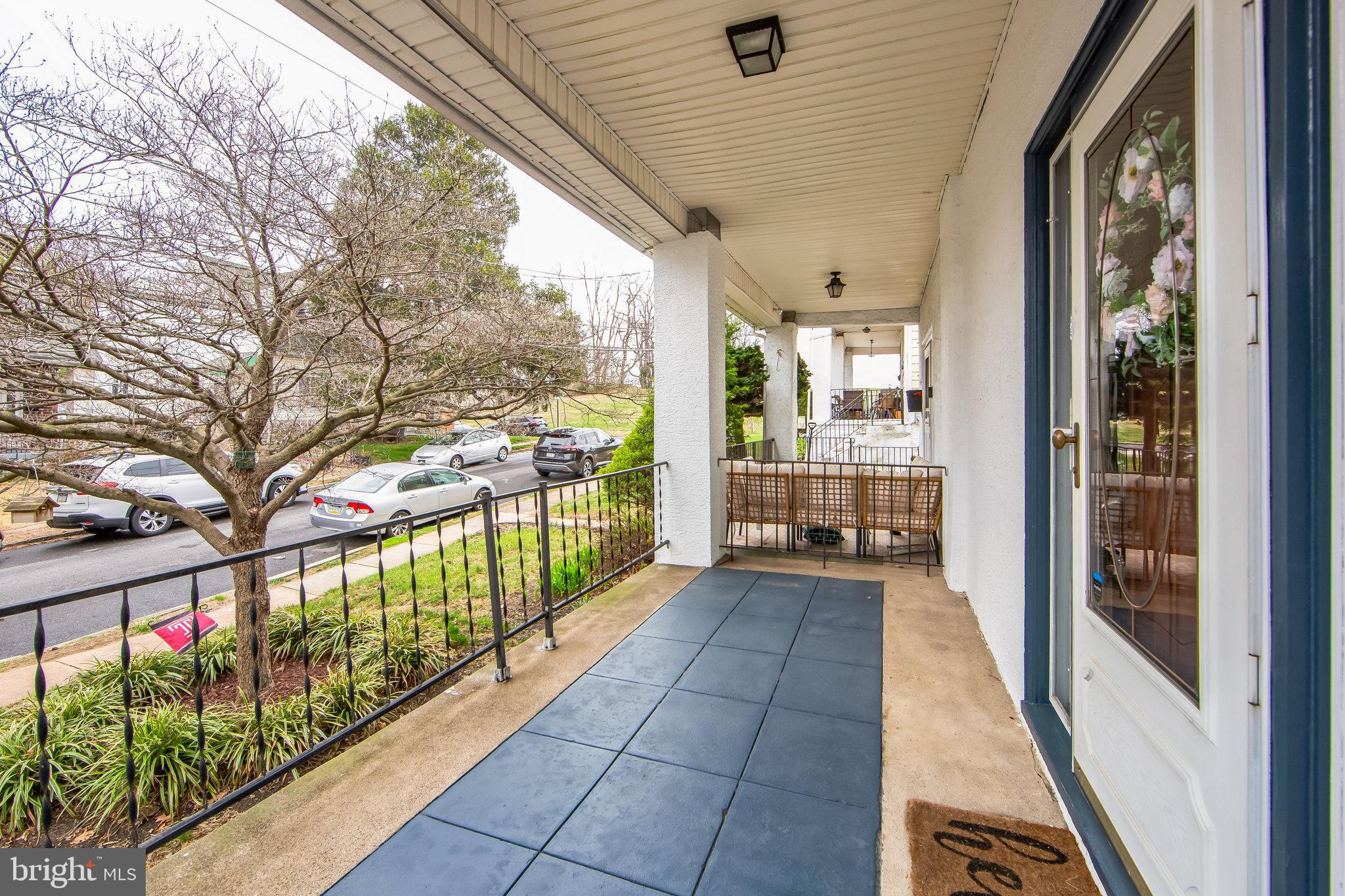 LLANERCH - Residential