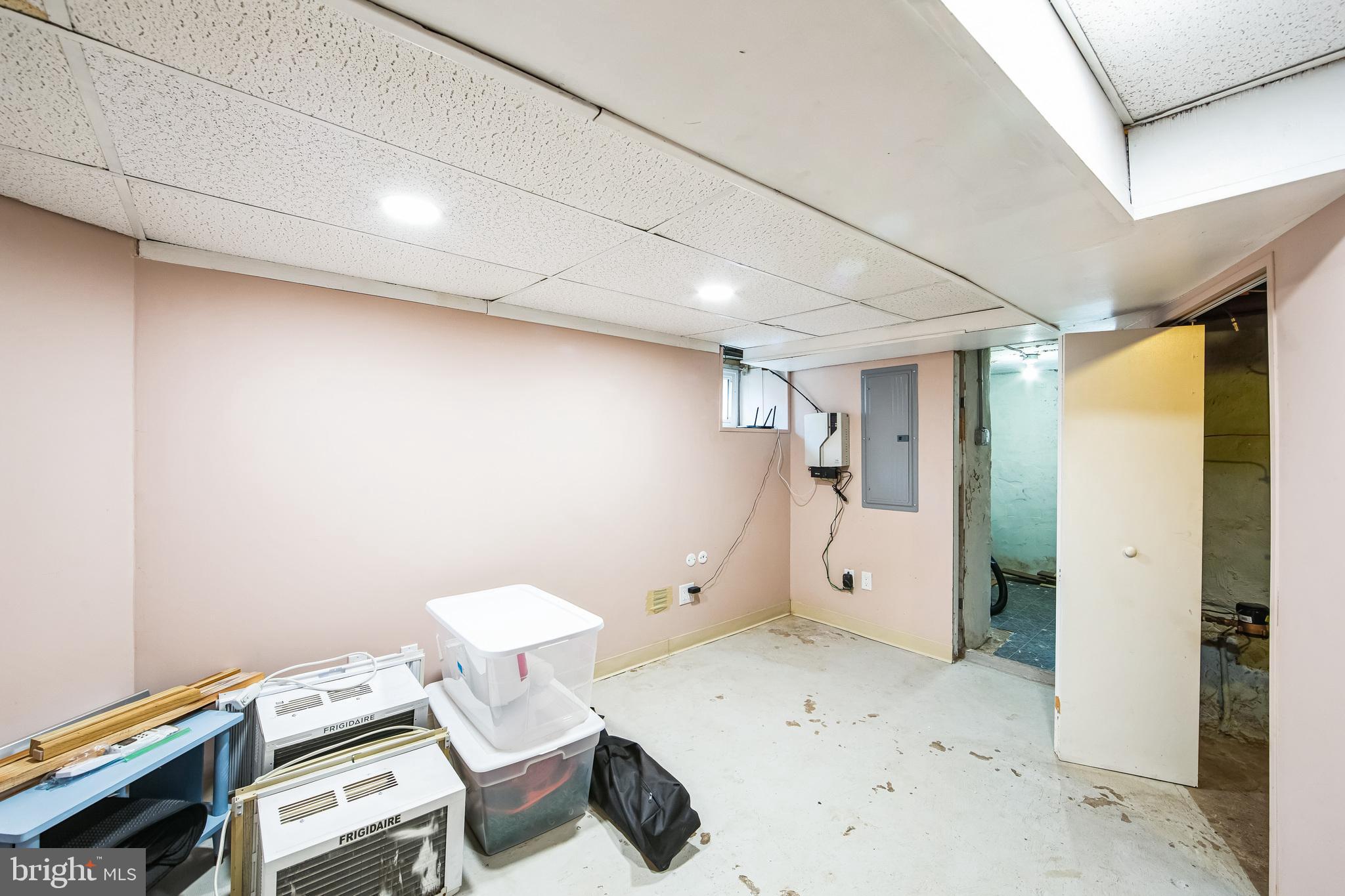 LLANERCH - Residential