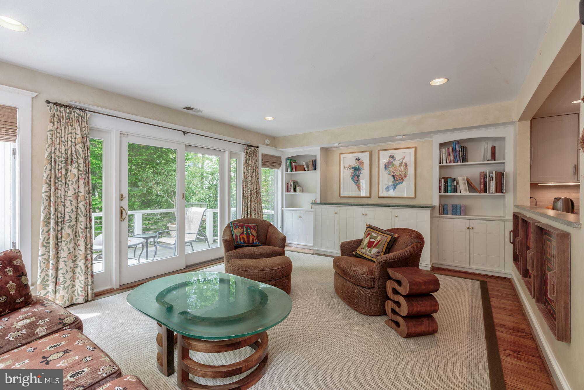 WEST CHEVY CHASE HEIGHTS - Residential