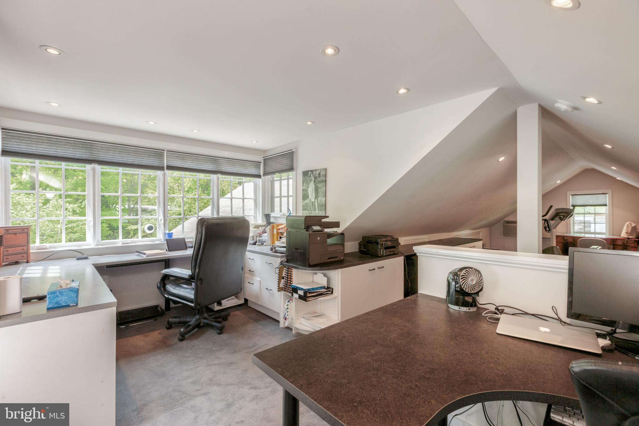 WEST CHEVY CHASE HEIGHTS - Residential