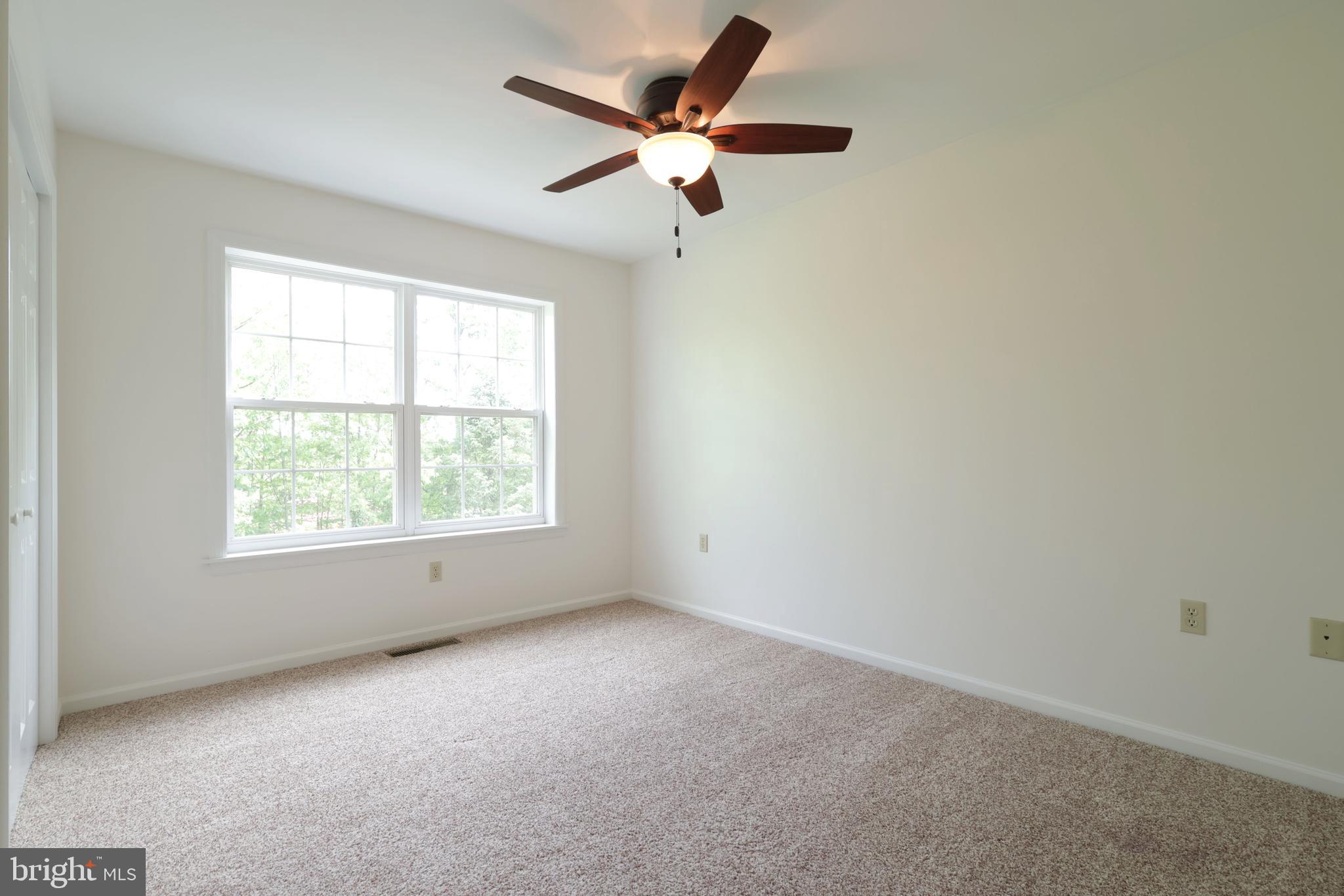 GALEN OAKS - Residential