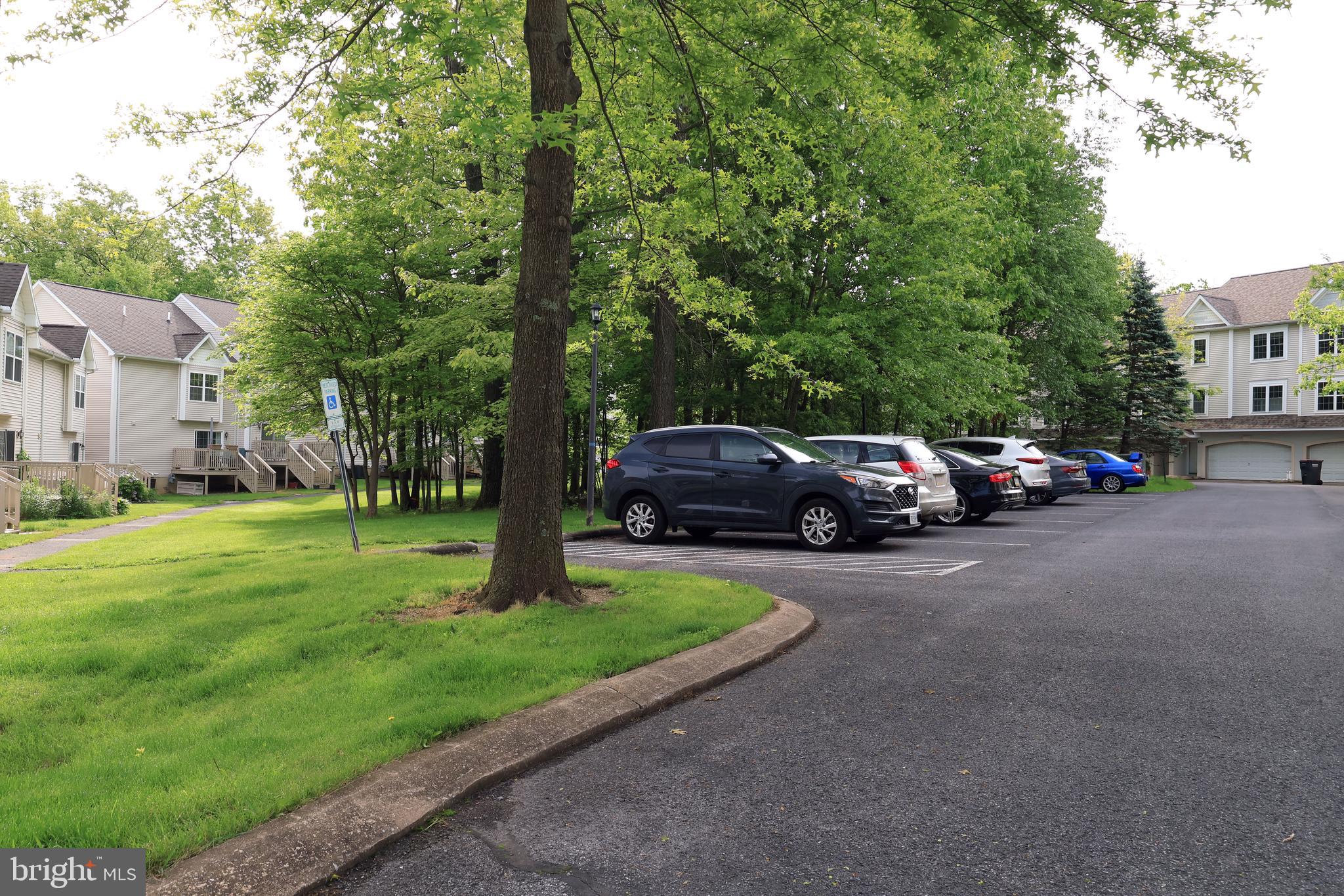 GALEN OAKS - Residential