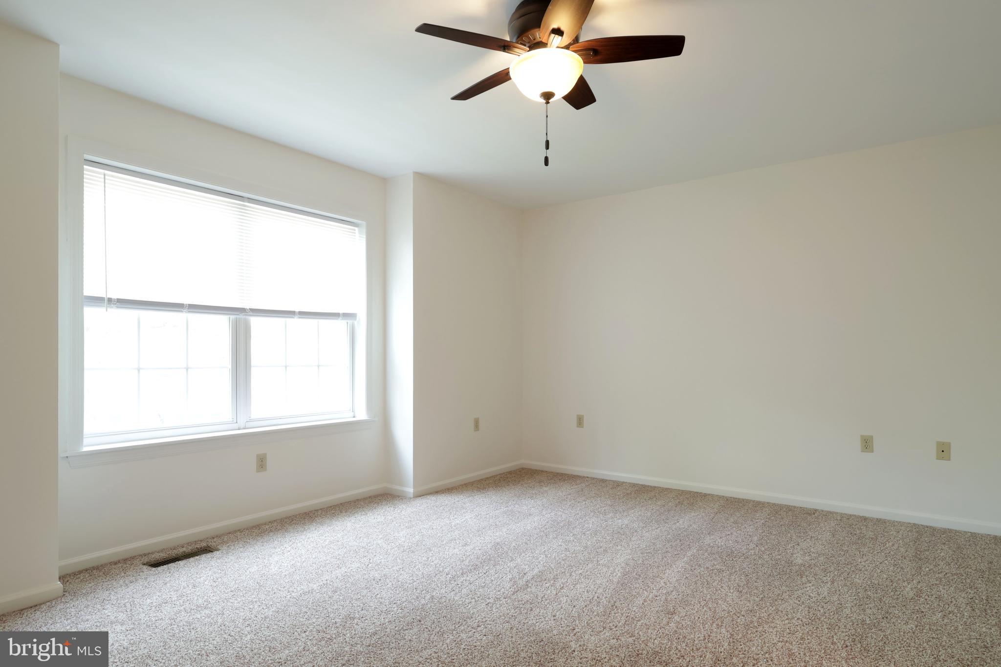 GALEN OAKS - Residential