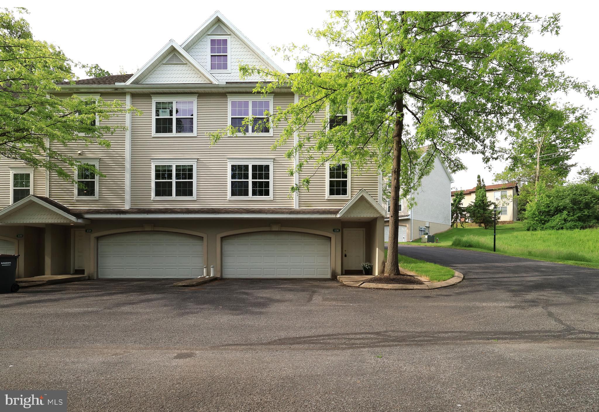 GALEN OAKS - Residential