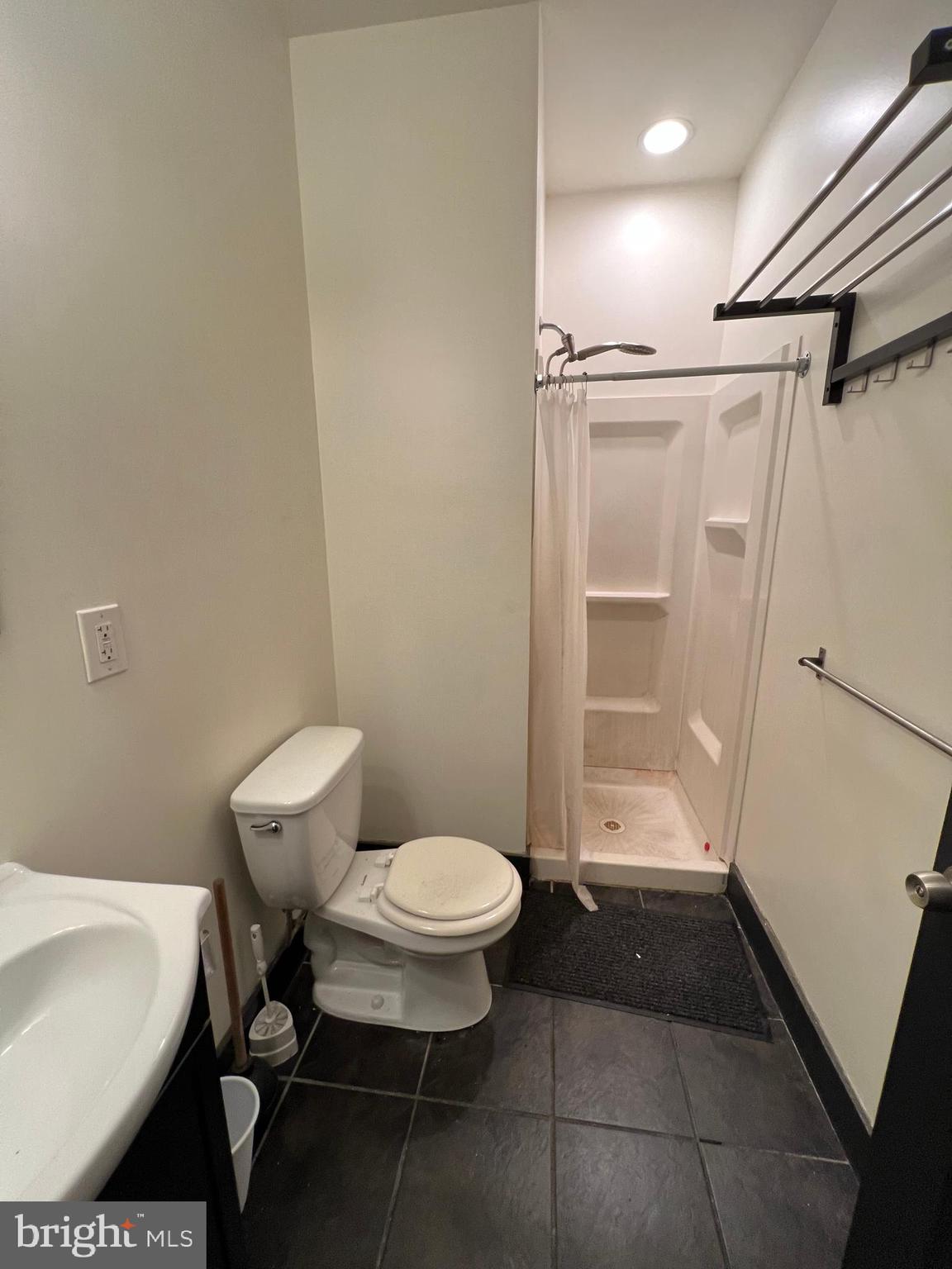TEMPLE UNIVERSITY - Residential Income