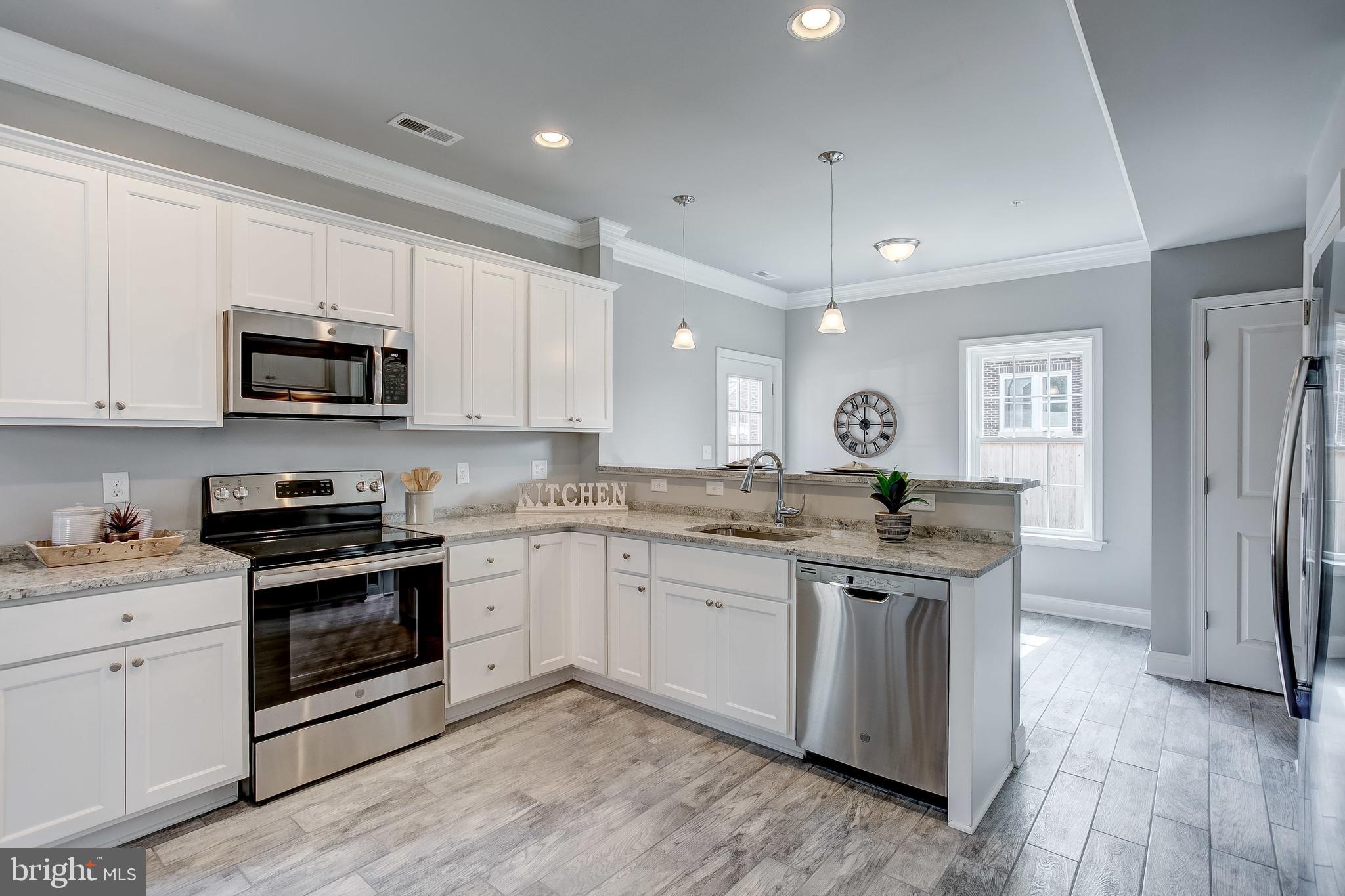 BACK RIVER HIGHLANDS - Residential