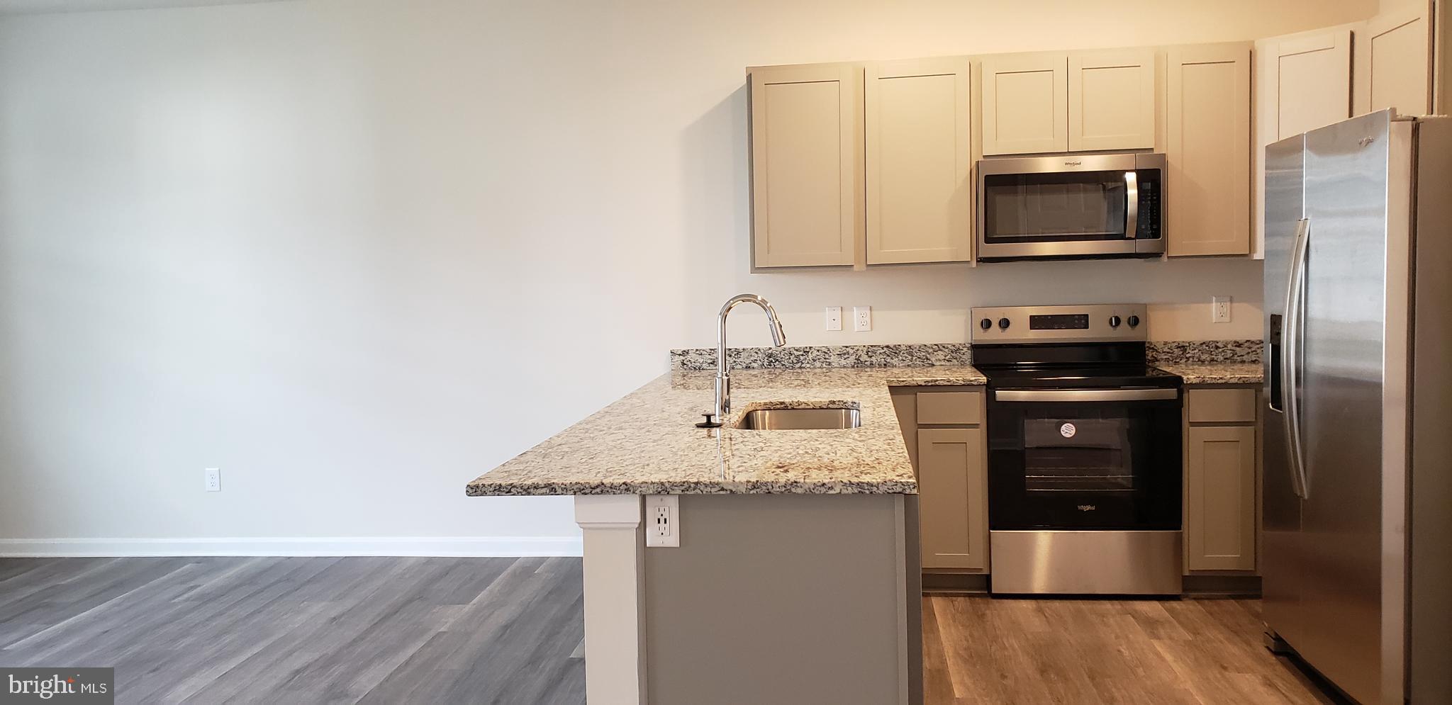 LURAY LANDING - Residential Lease