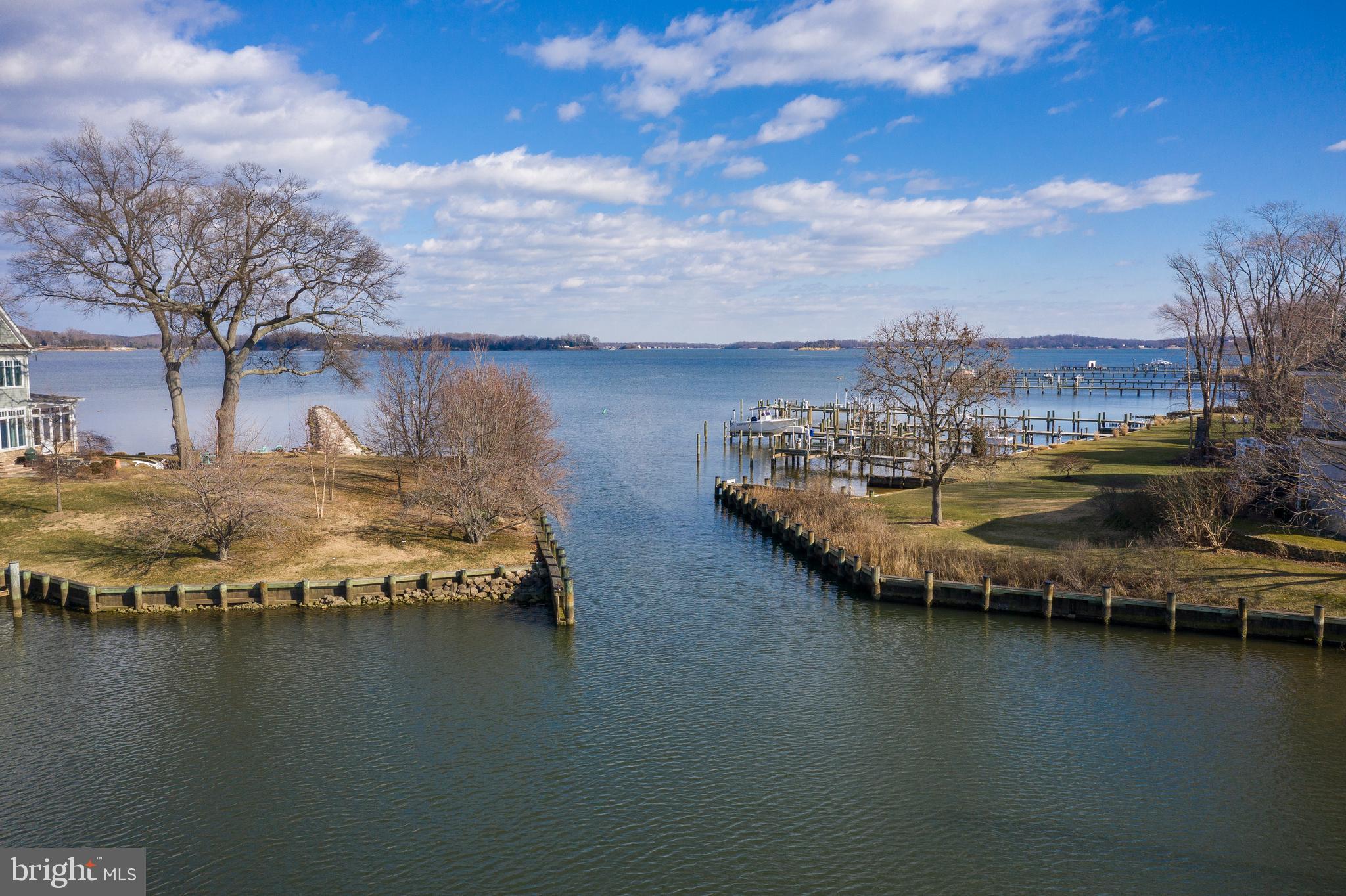 MAGOTHY MANOR - Residential