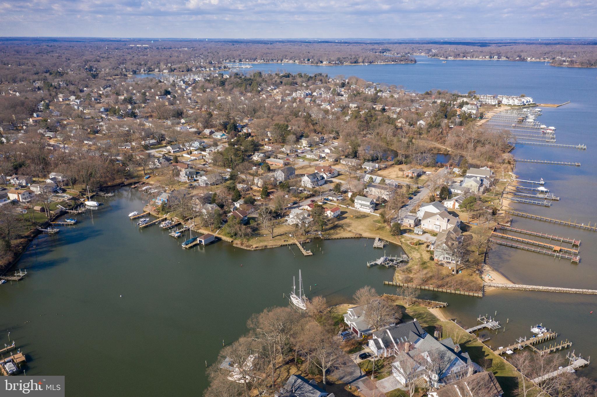 MAGOTHY MANOR - Residential