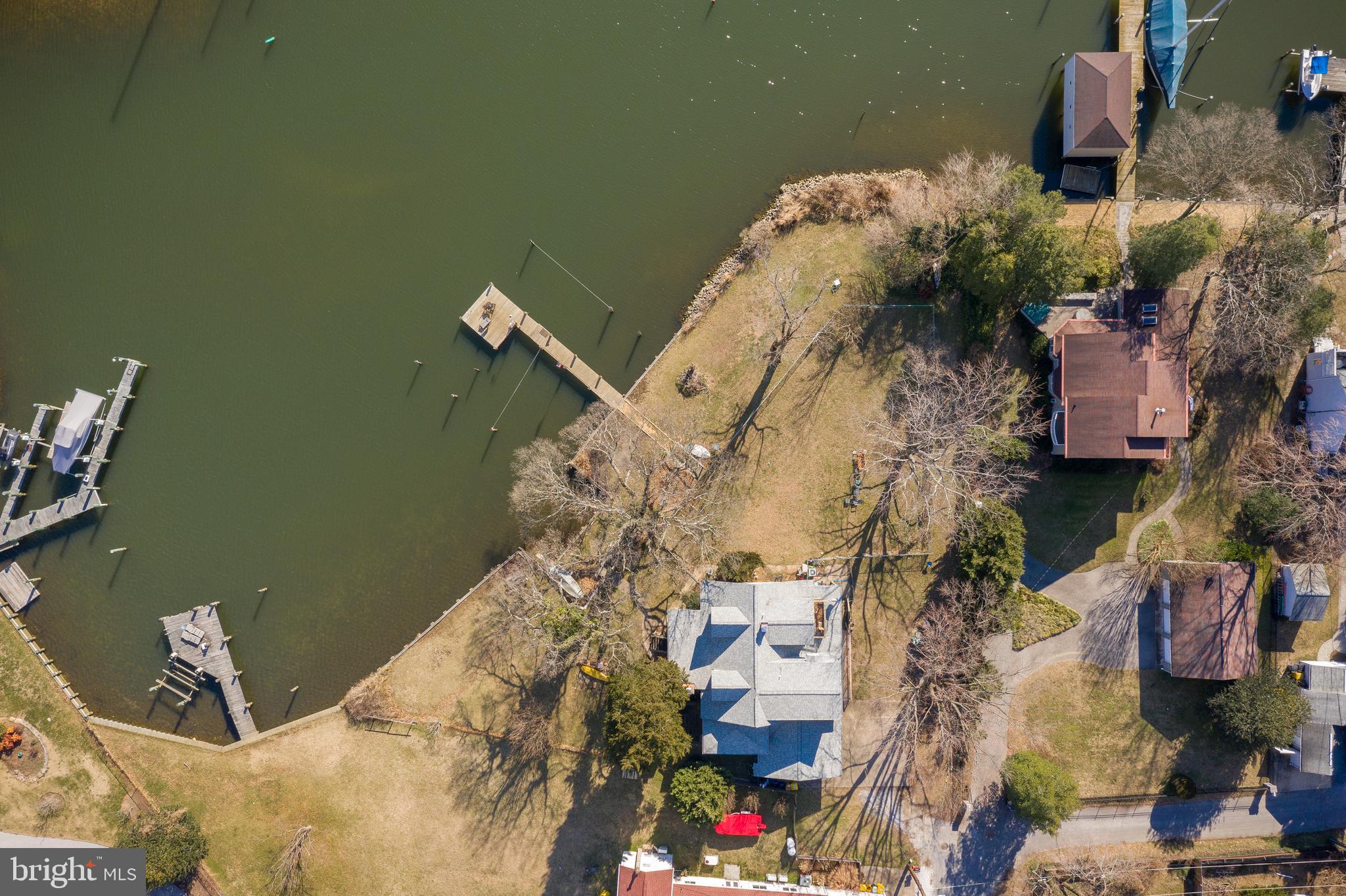 MAGOTHY MANOR - Residential