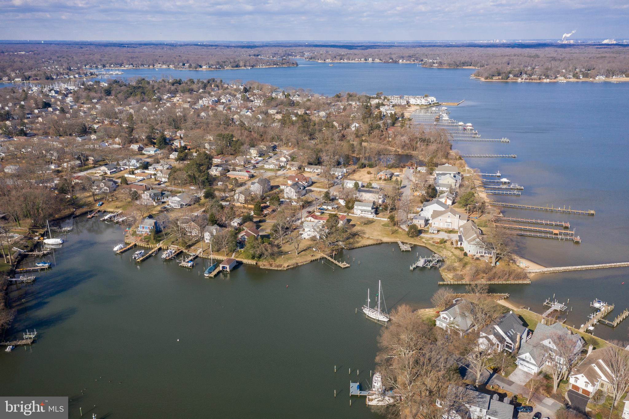 MAGOTHY MANOR - Residential