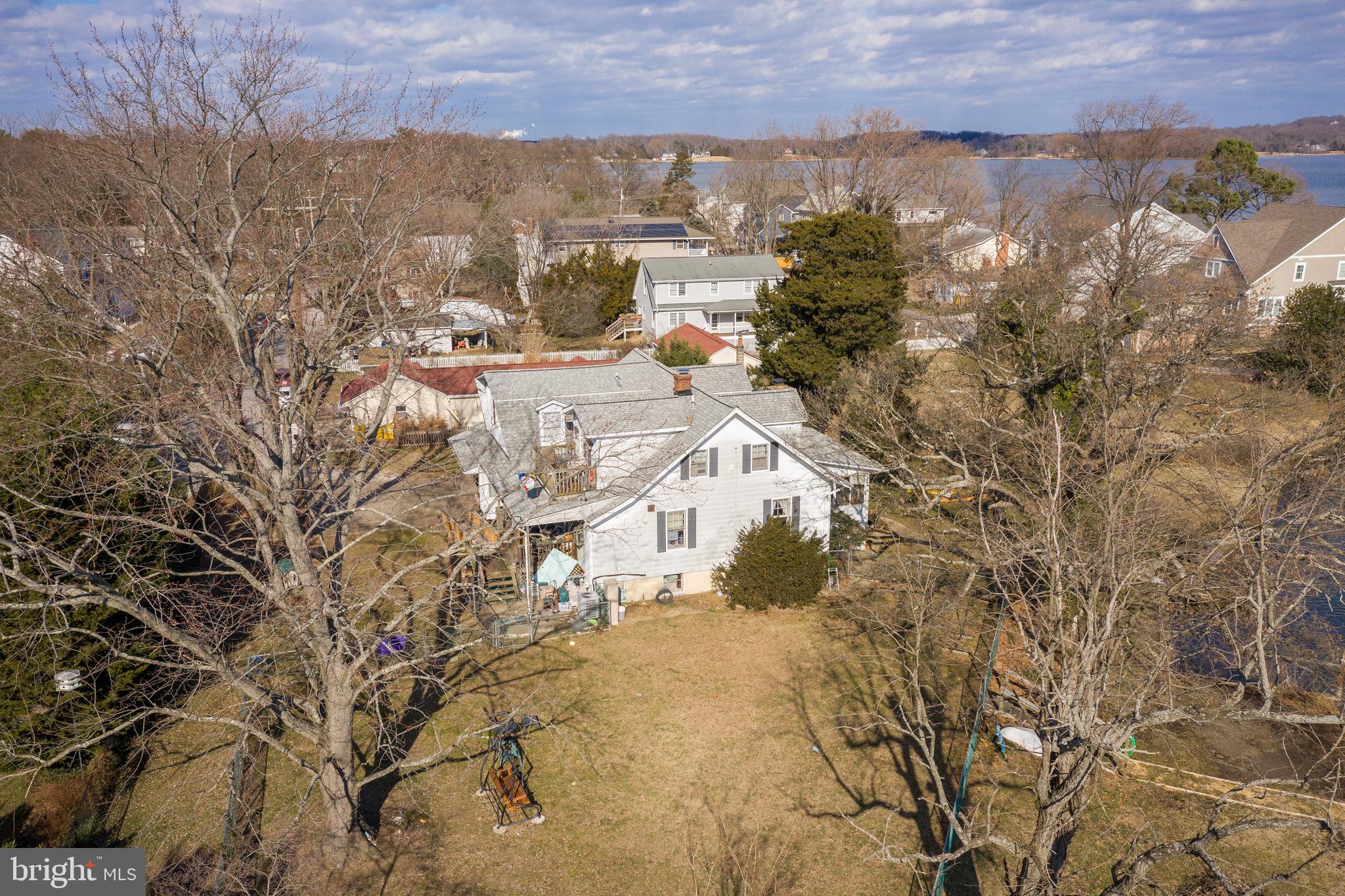 MAGOTHY MANOR - Residential
