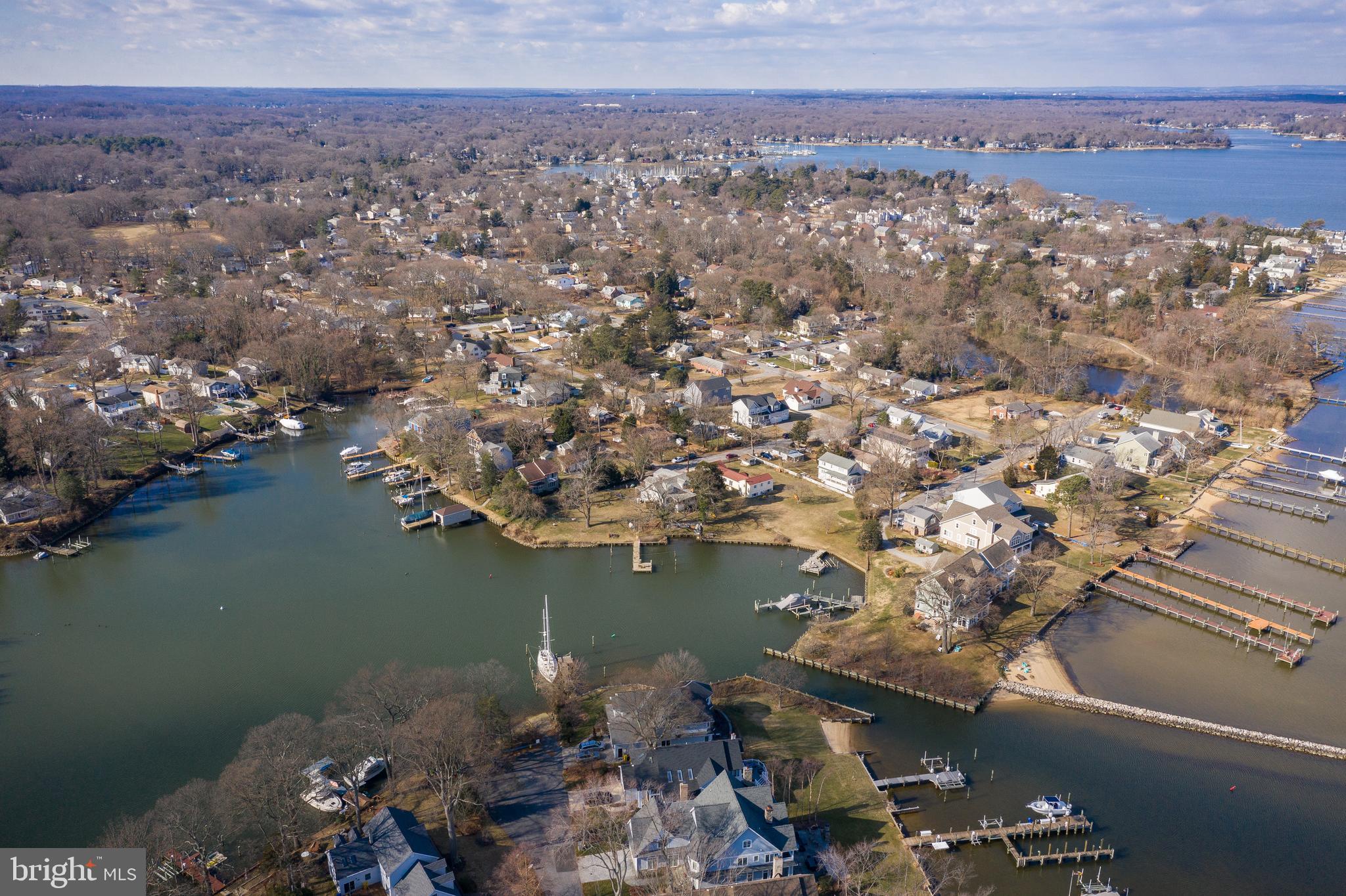 MAGOTHY MANOR - Residential