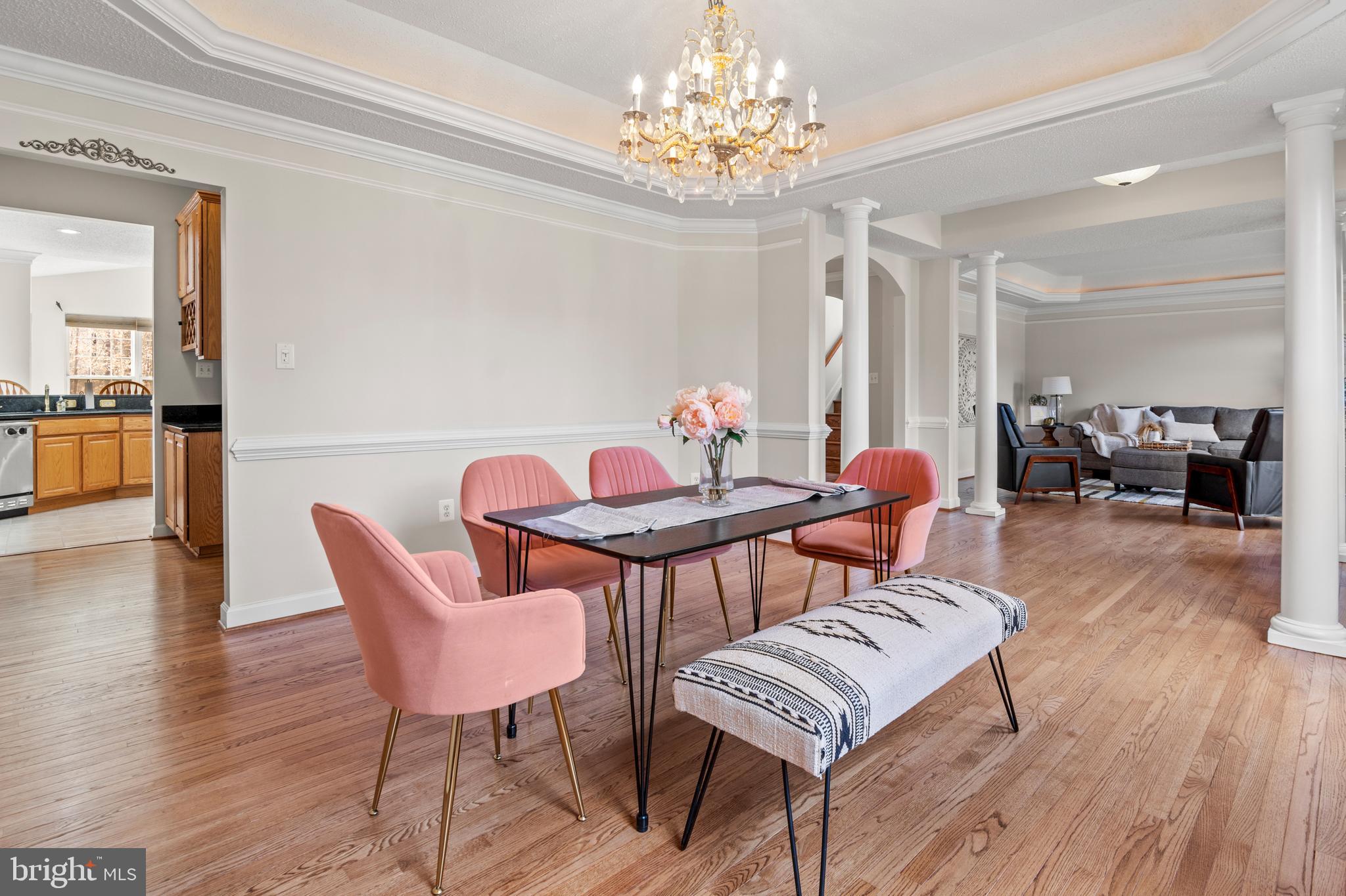 LONGMEADE - Residential