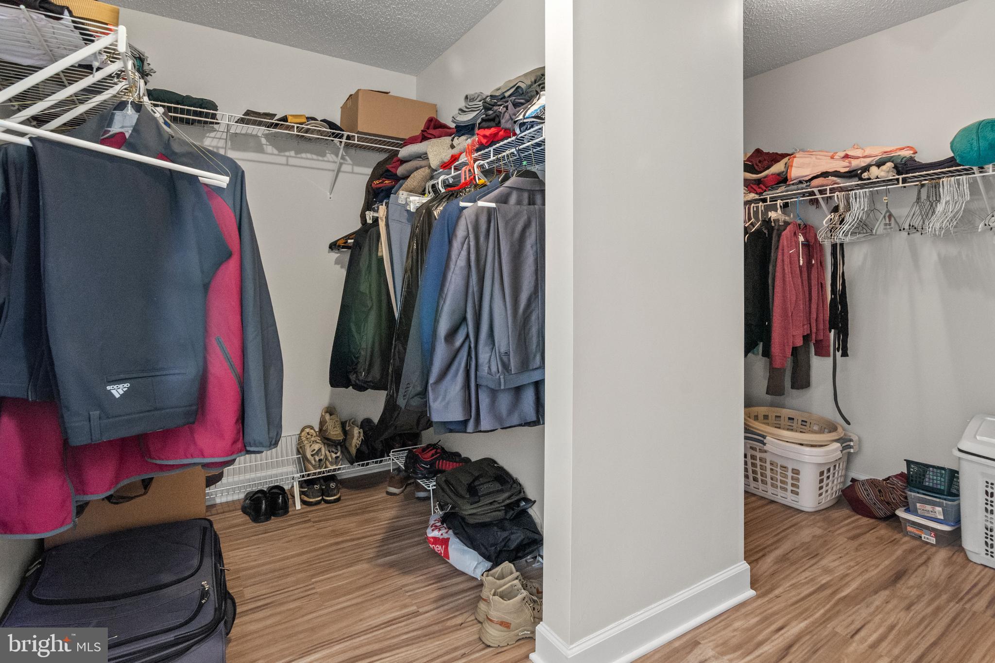 LONGMEADE - Residential