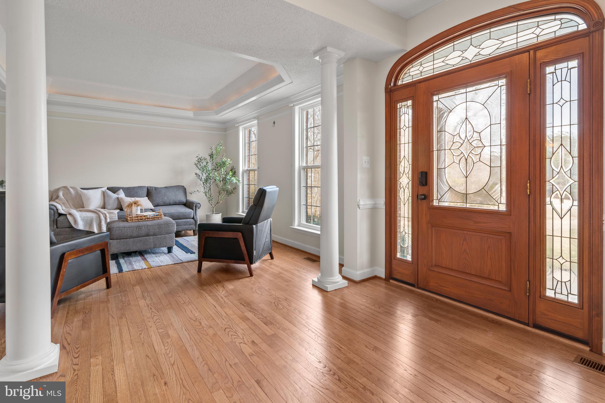 LONGMEADE - Residential