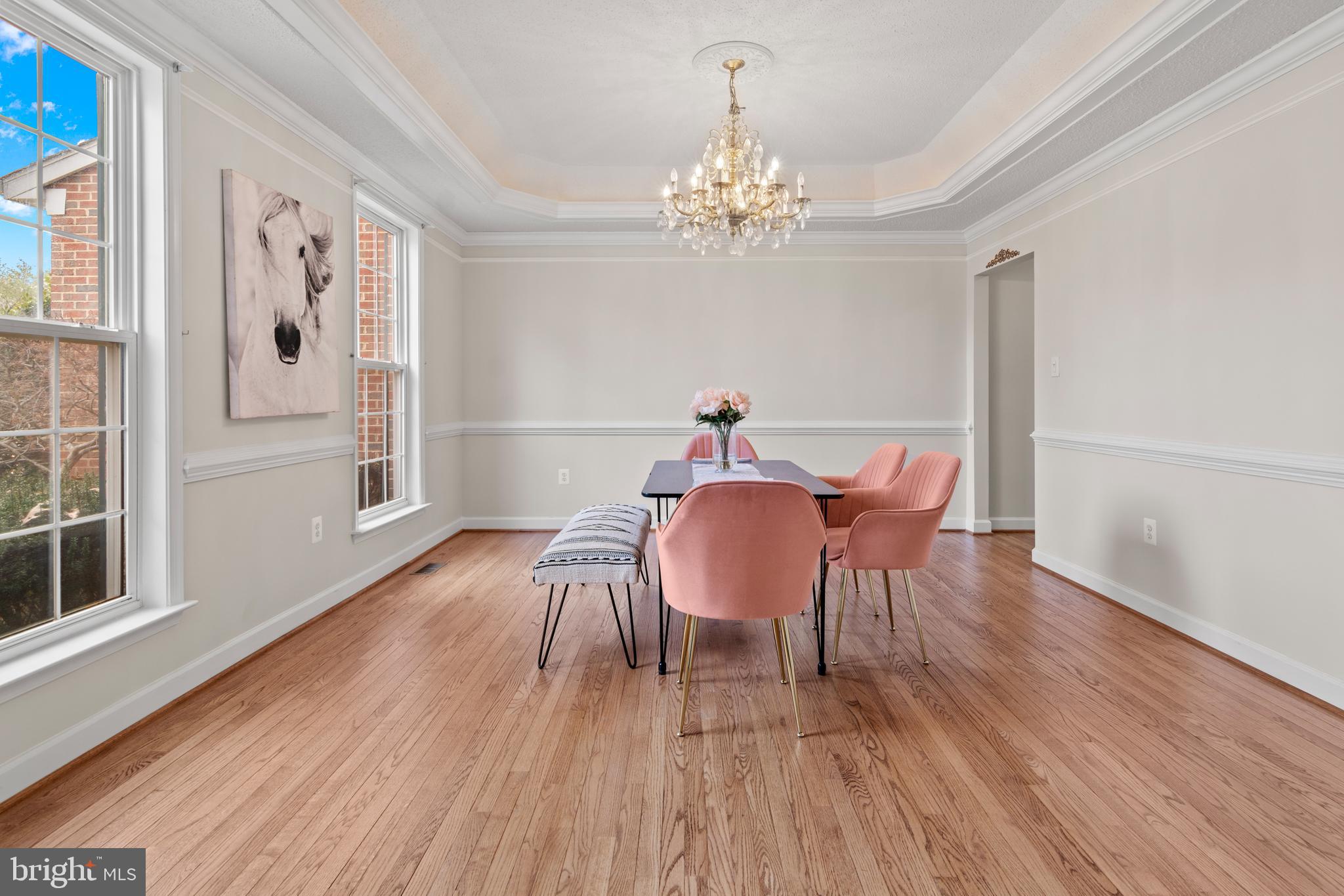 LONGMEADE - Residential