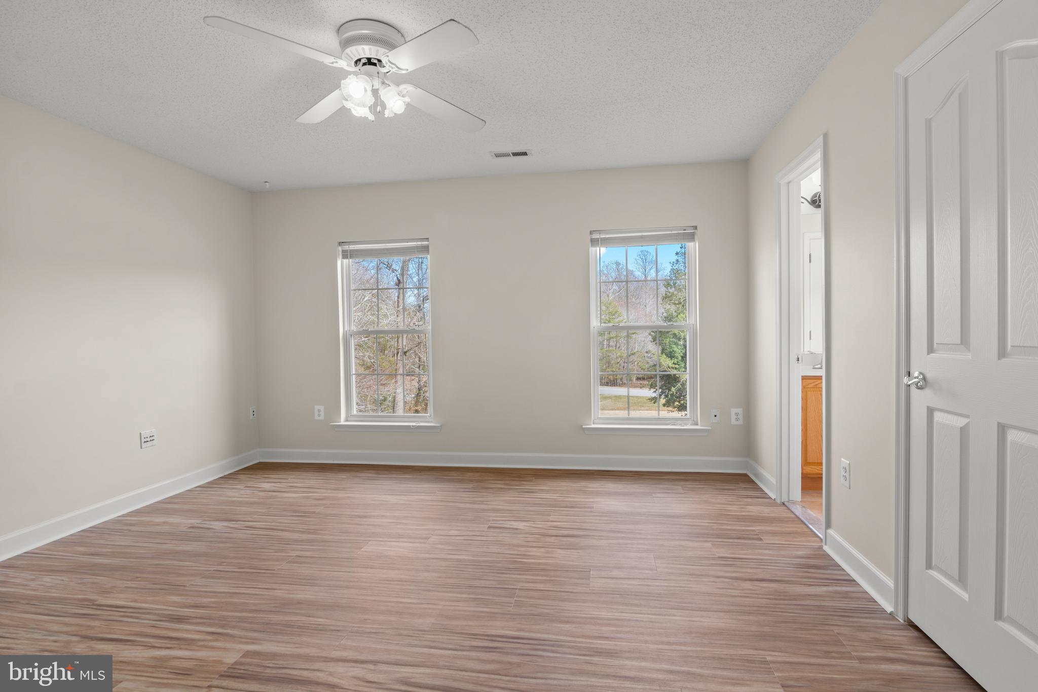 LONGMEADE - Residential