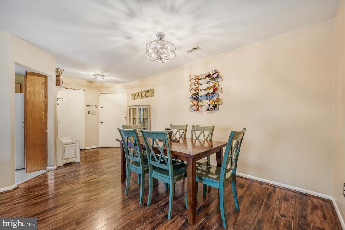 CHAPEL VILLAGE - Residential