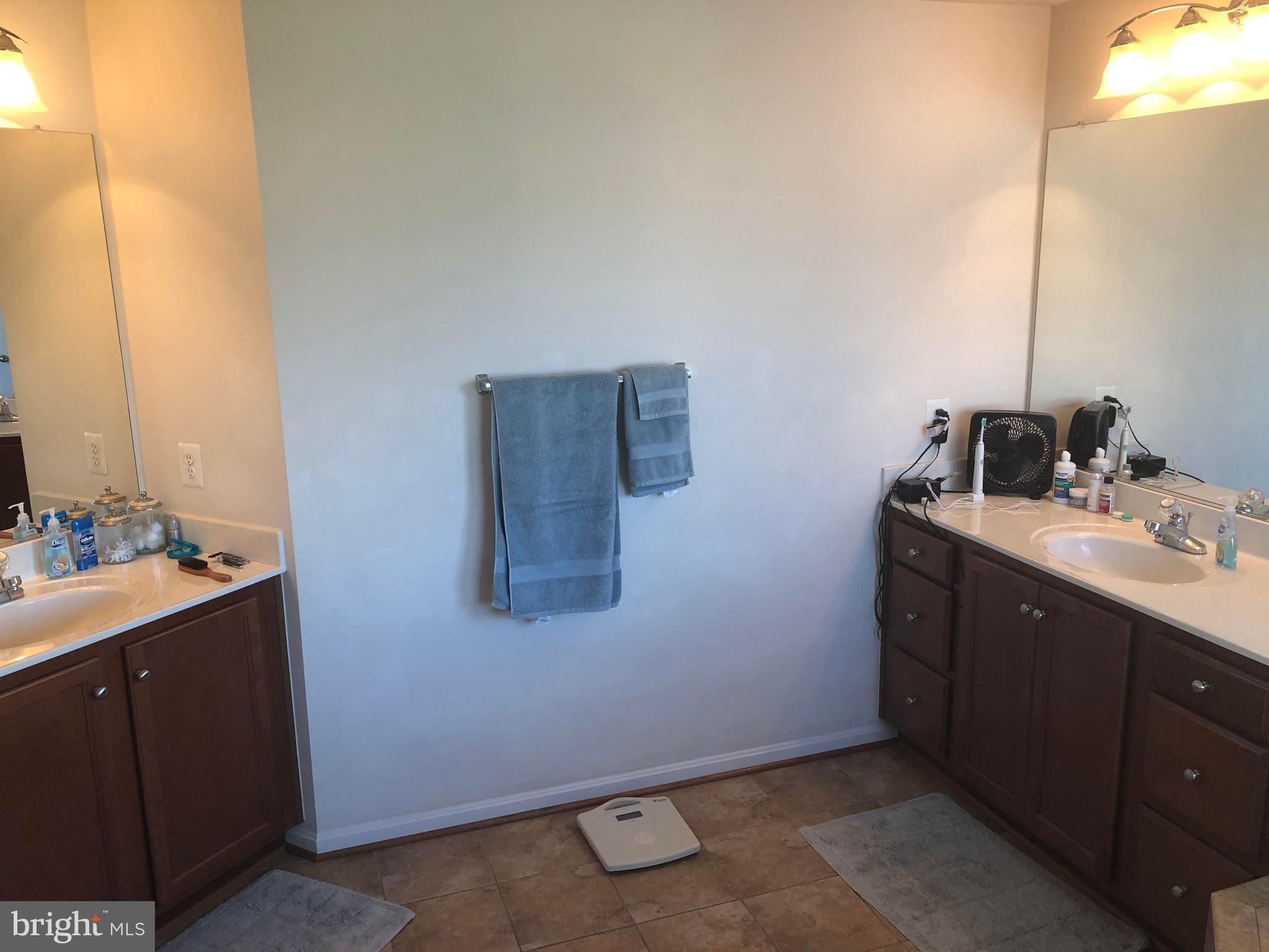 HOPEWELLS LANDING - Residential Lease