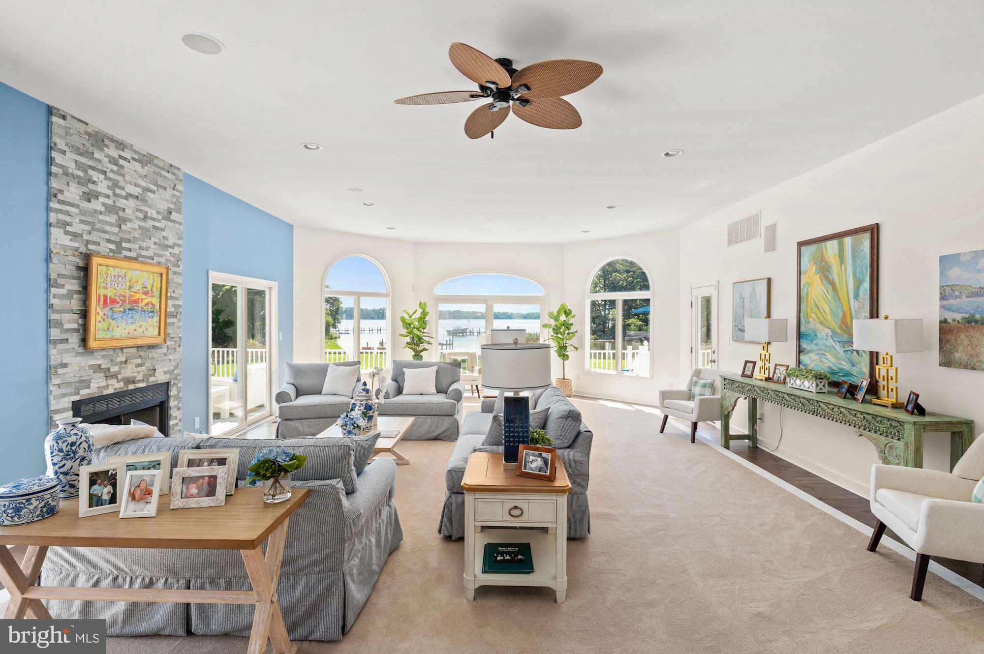 BENNETT POINT - Residential