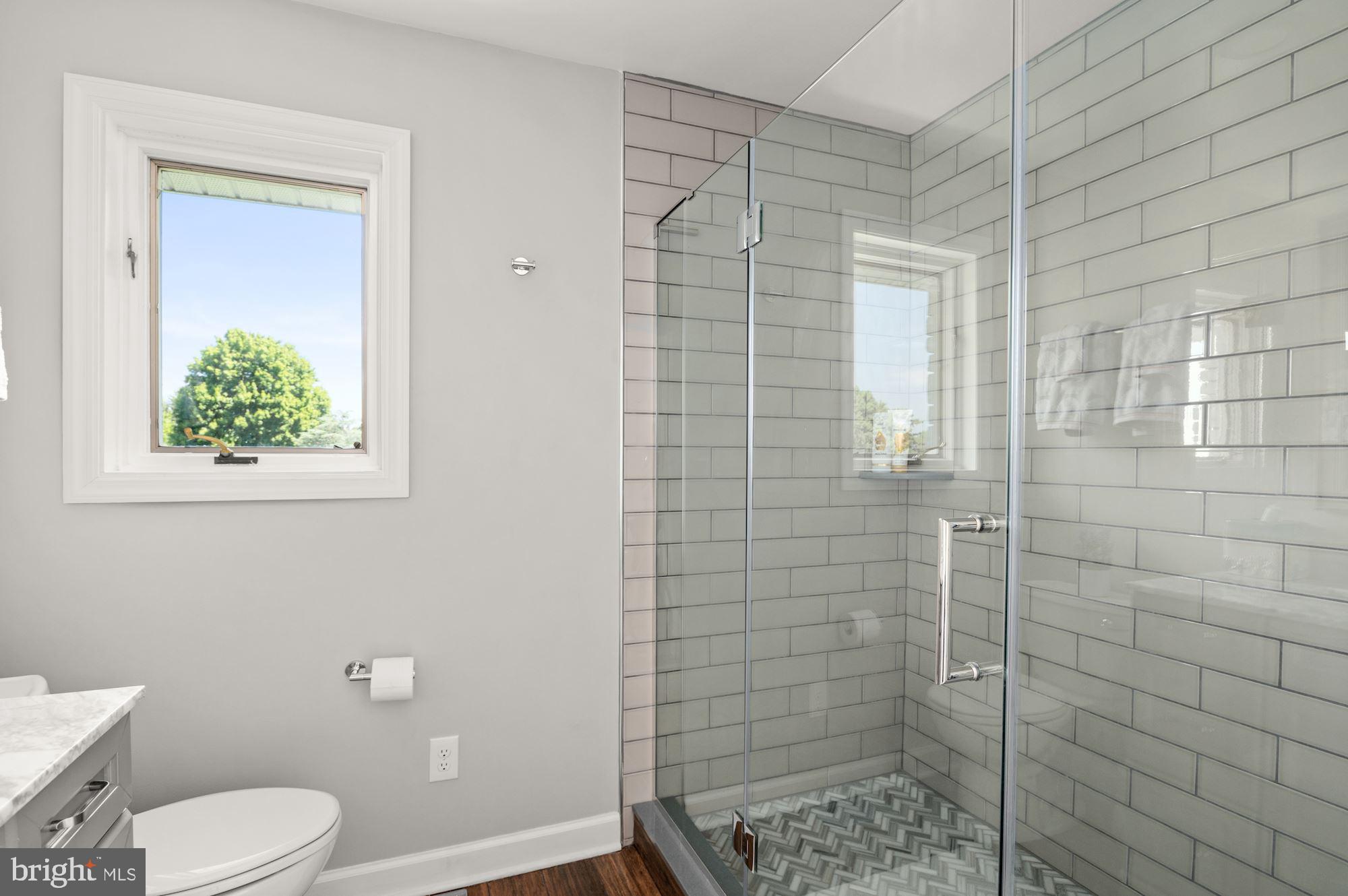 BENNETT POINT - Residential