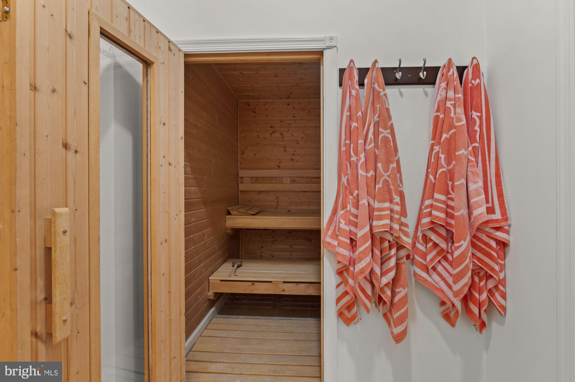 BENNETT POINT - Residential