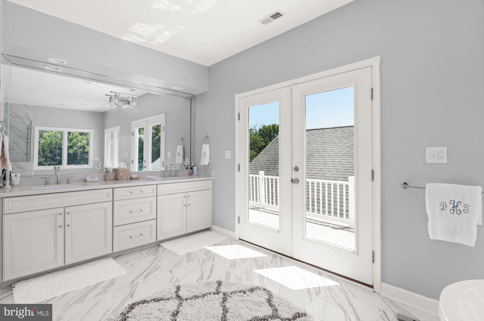 BENNETT POINT - Residential