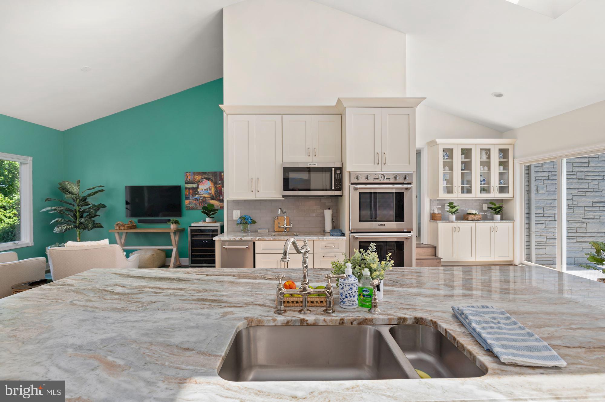 BENNETT POINT - Residential