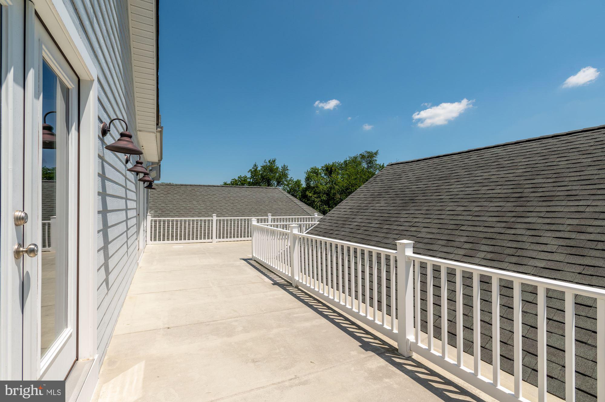 BENNETT POINT - Residential