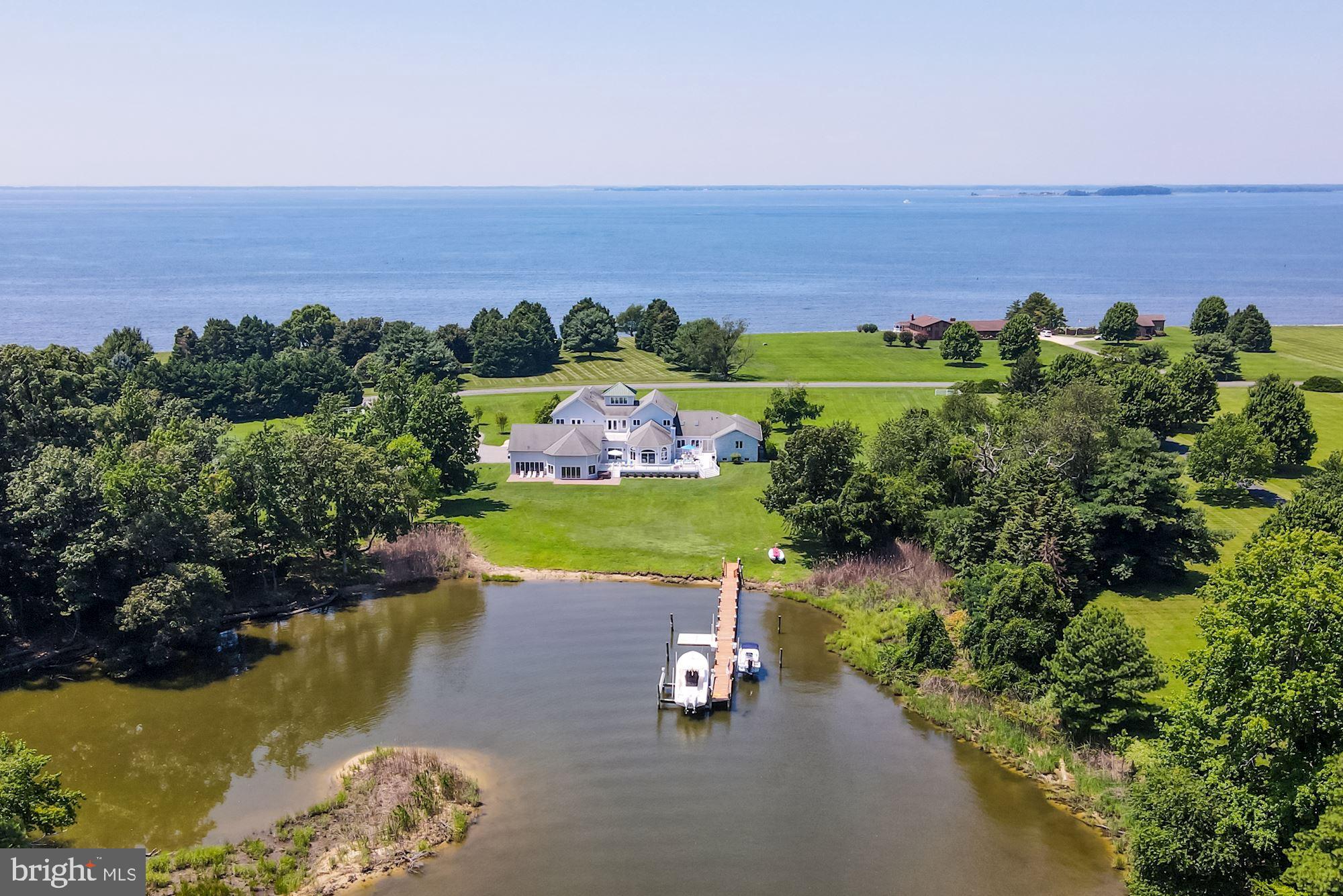BENNETT POINT - Residential