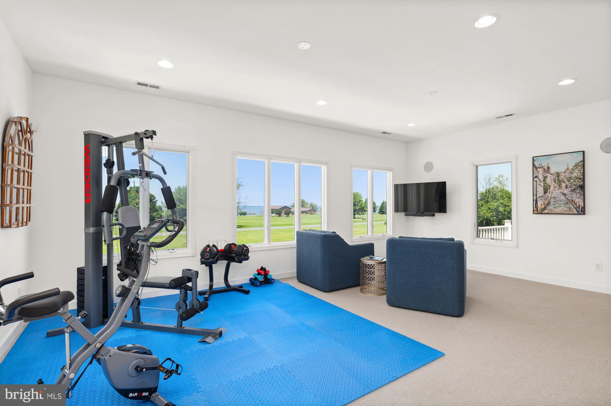 BENNETT POINT - Residential