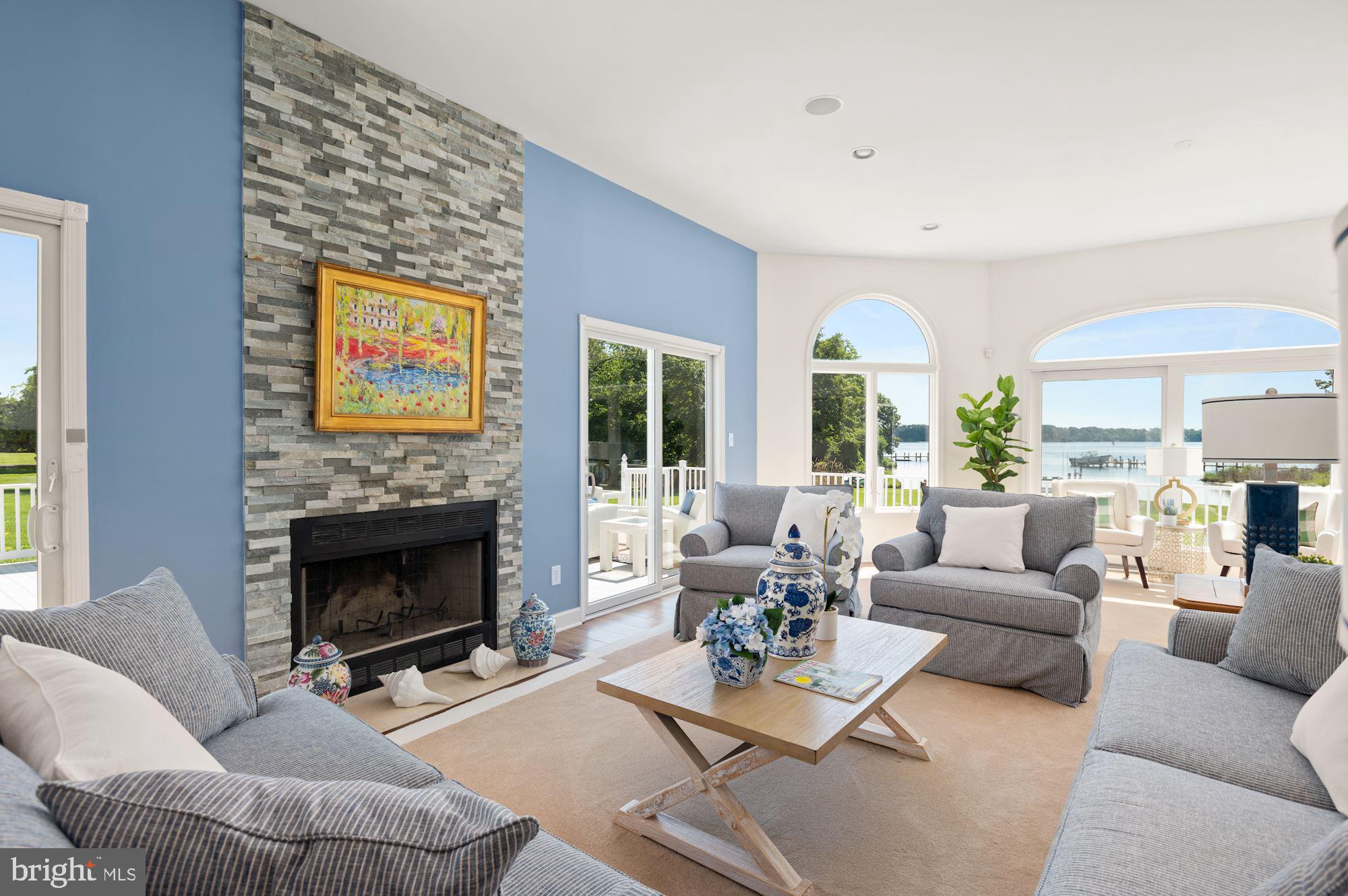 BENNETT POINT - Residential