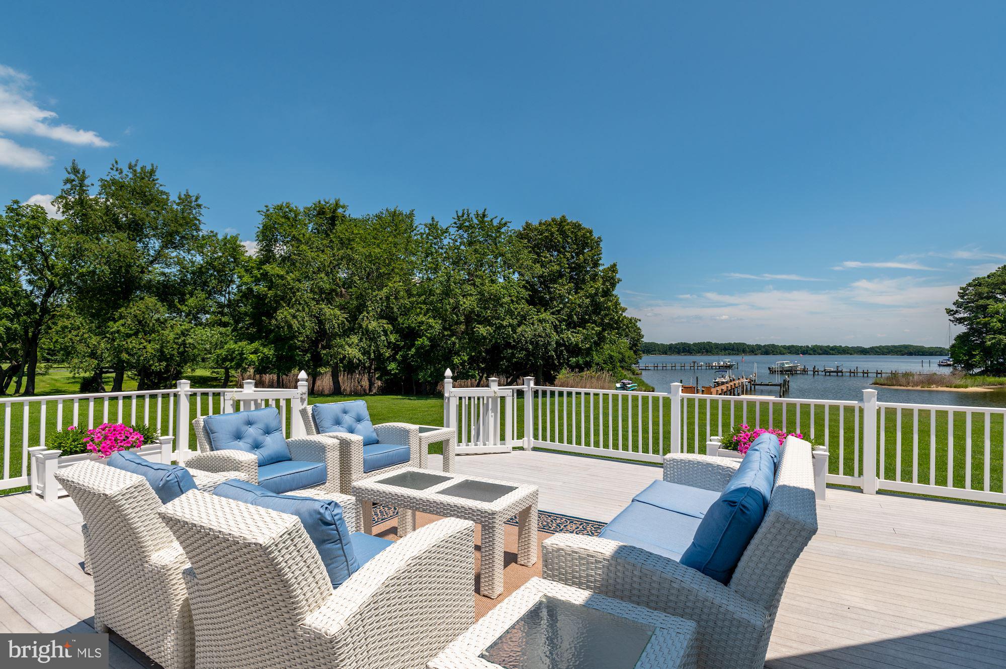 BENNETT POINT - Residential