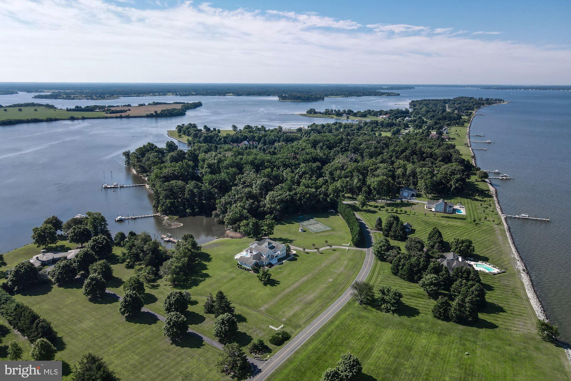 BENNETT POINT - Residential