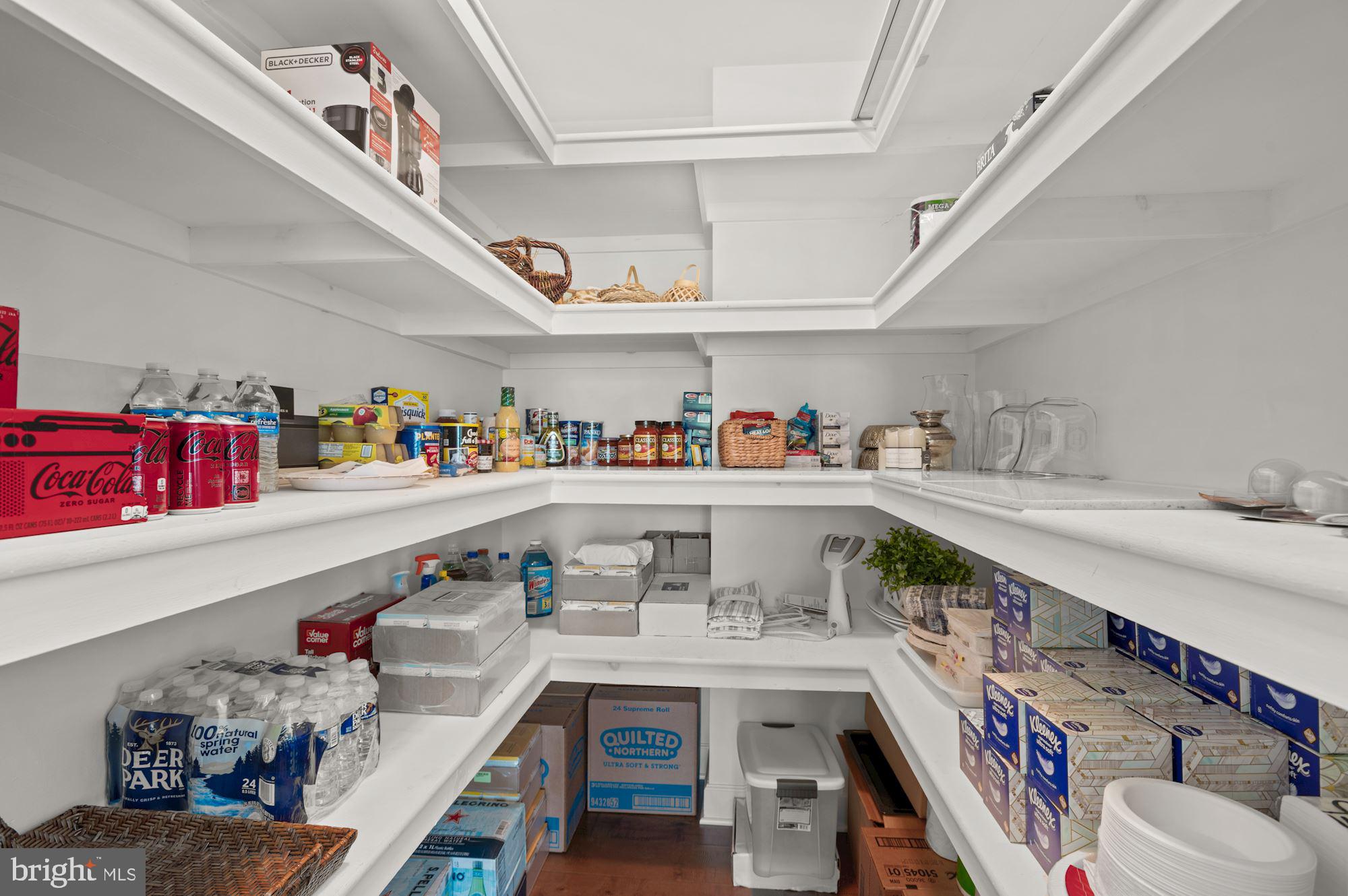 BENNETT POINT - Residential