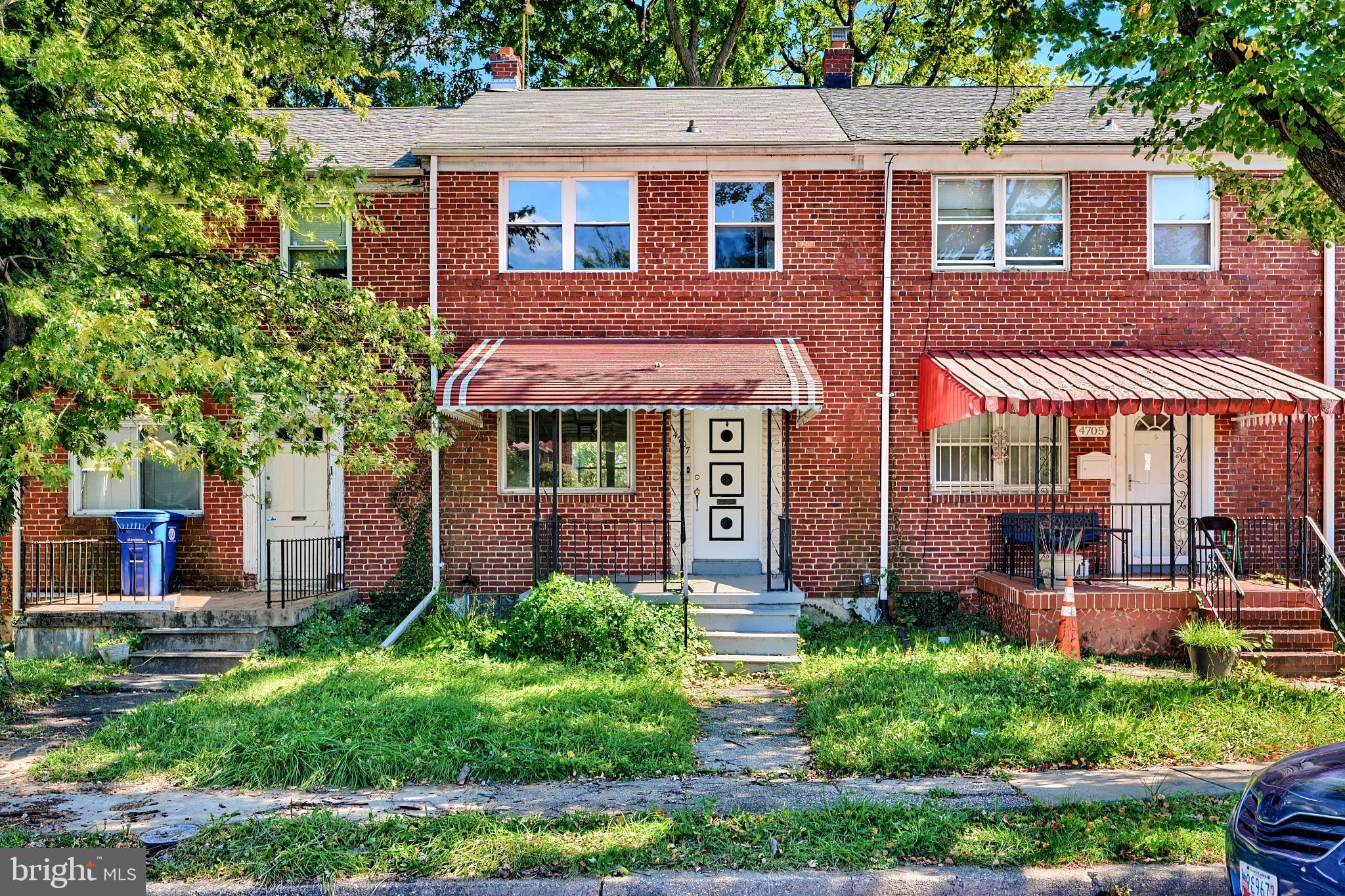 This 3-bedroom, 1-bath home in Baltimore is full of potential and ready for your personal touch! The property features carpeted bedrooms, a kitchen equipped with a refrigerator, brown shaker cabinets, a dishwasher, and a stove range, making it move-in ready or ideal for upgrades. The semi-finished basement offers a flexible space that can be used as a laundry area, home office, recreation room, fitness area, or extra storage. Enjoy outdoor living with a wood balcony and a private backyard—great for relaxing or entertaining.
Located just minutes from Belvedere Square for shopping and dining, this home is also close to major employers such as Johns Hopkins University, MedStar Health, and Loyola University Maryland. Morgan State University and Sinai Hospital are also nearby. Banking options like Bank of America and Wells Fargo are within easy reach. Whether you're a homeowner or investor, this vacant property offers a fantastic opportunity in a prime location! Schedule your showing today!