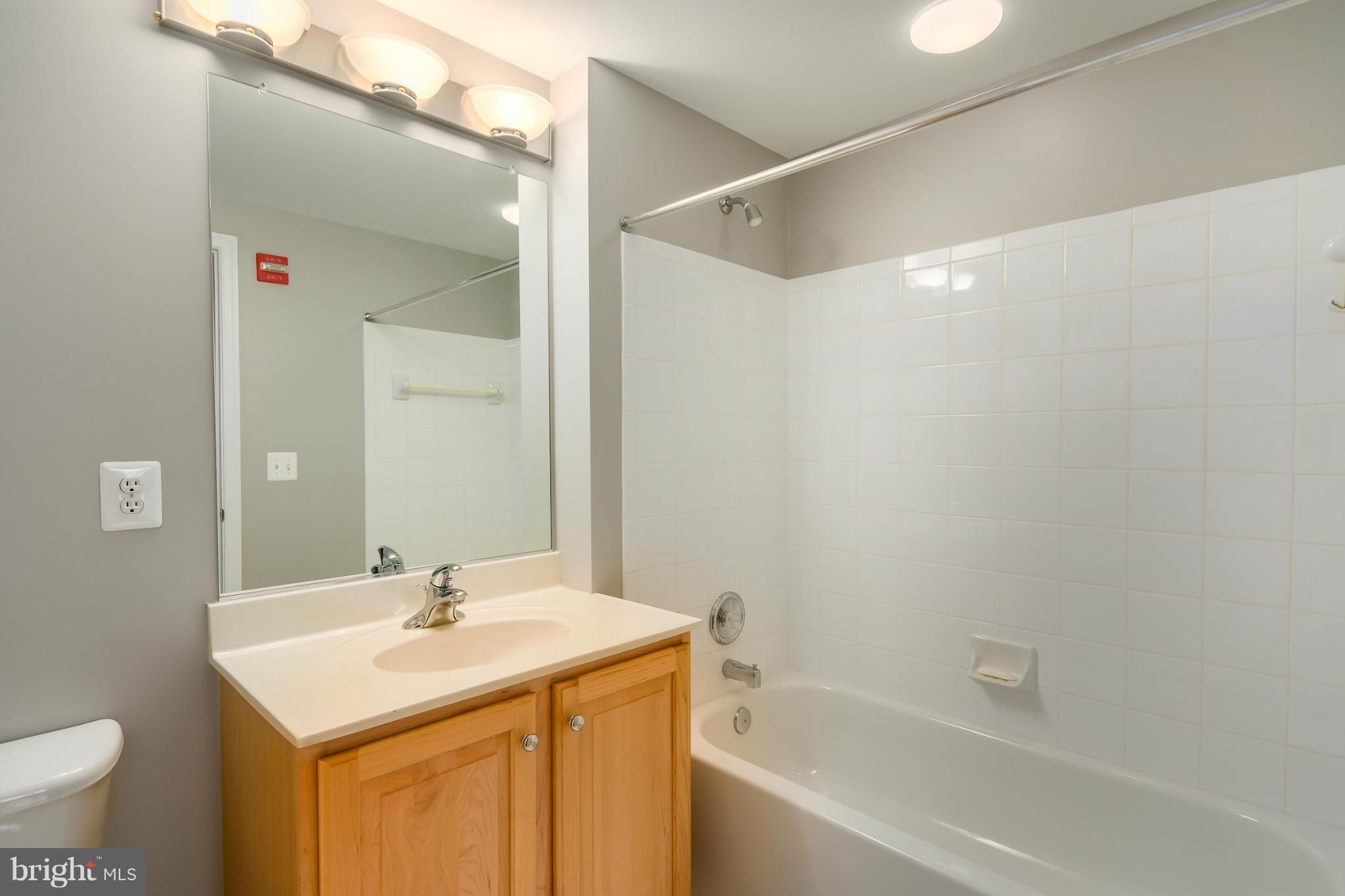 OLD TOWN CRESCENT - Residential