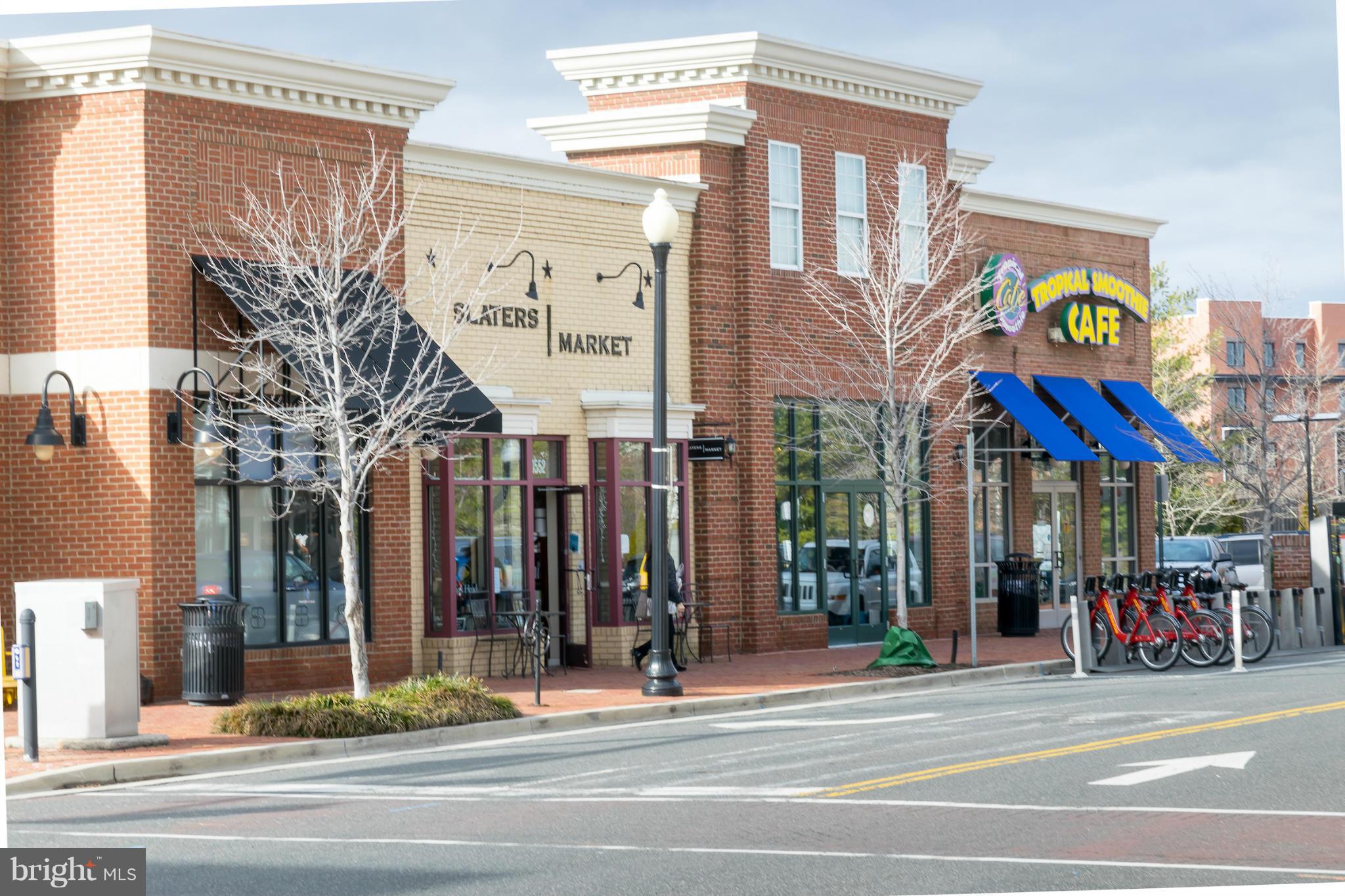 OLD TOWN CRESCENT - Residential