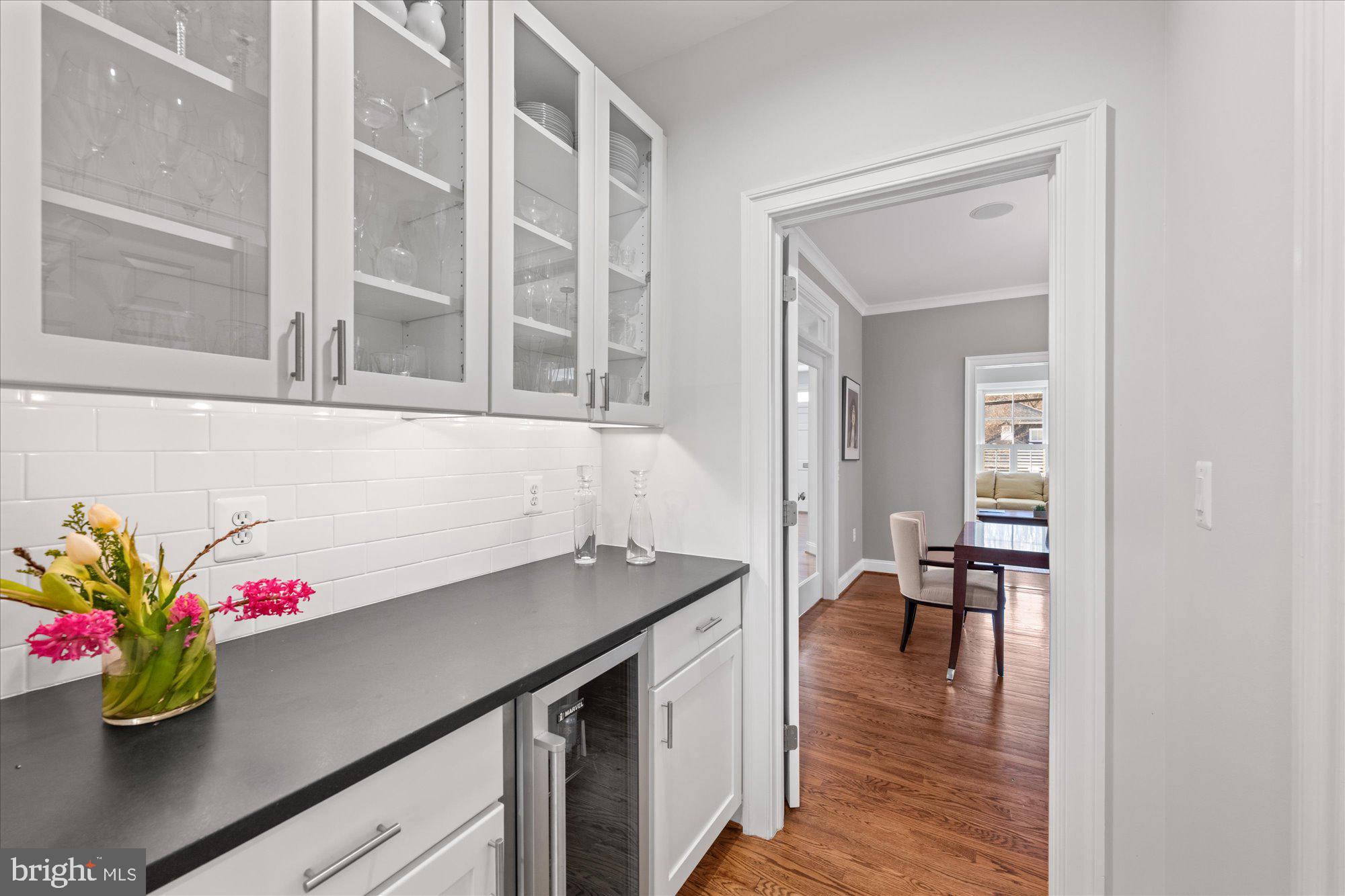 SOMERSET - Residential