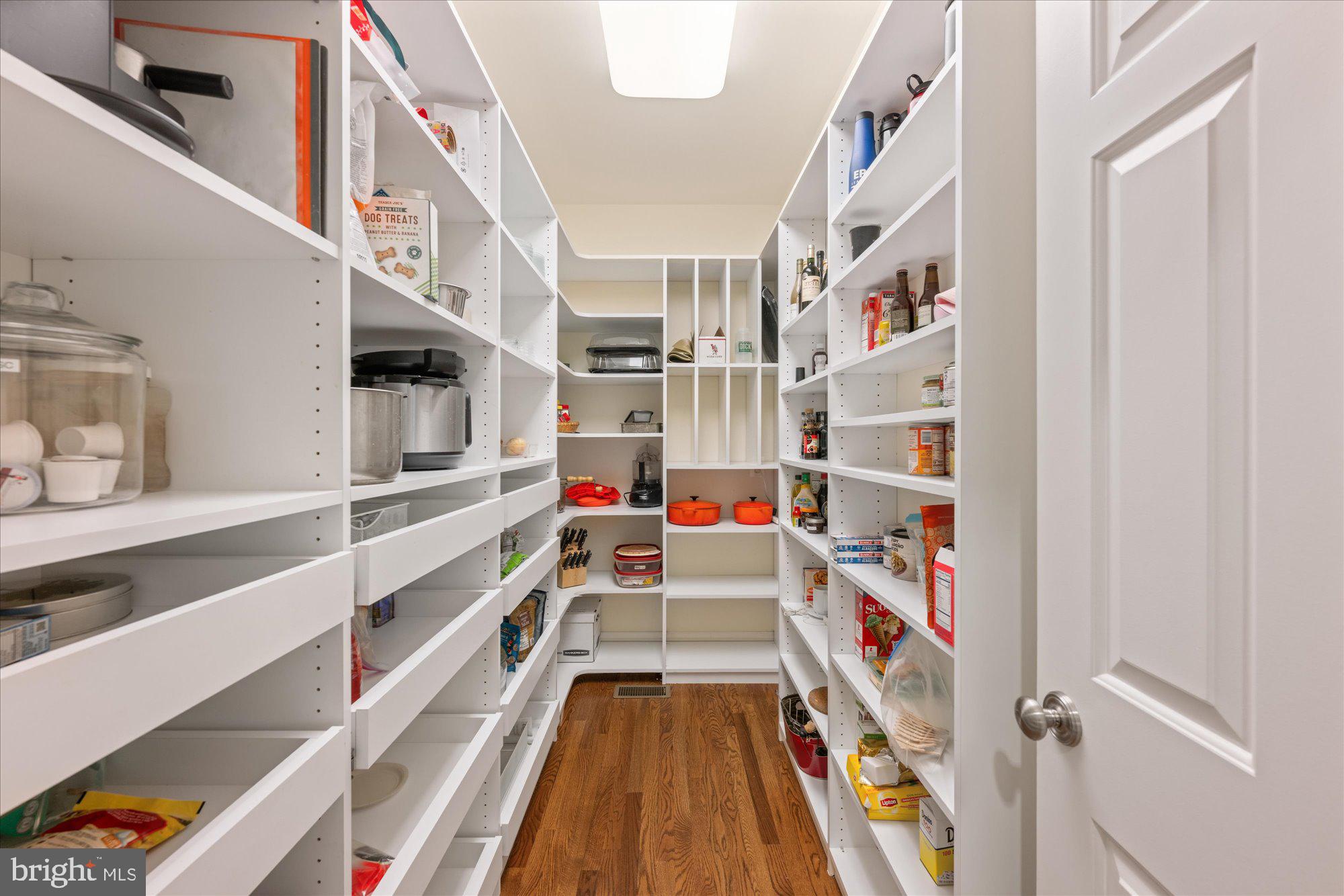 SOMERSET - Residential