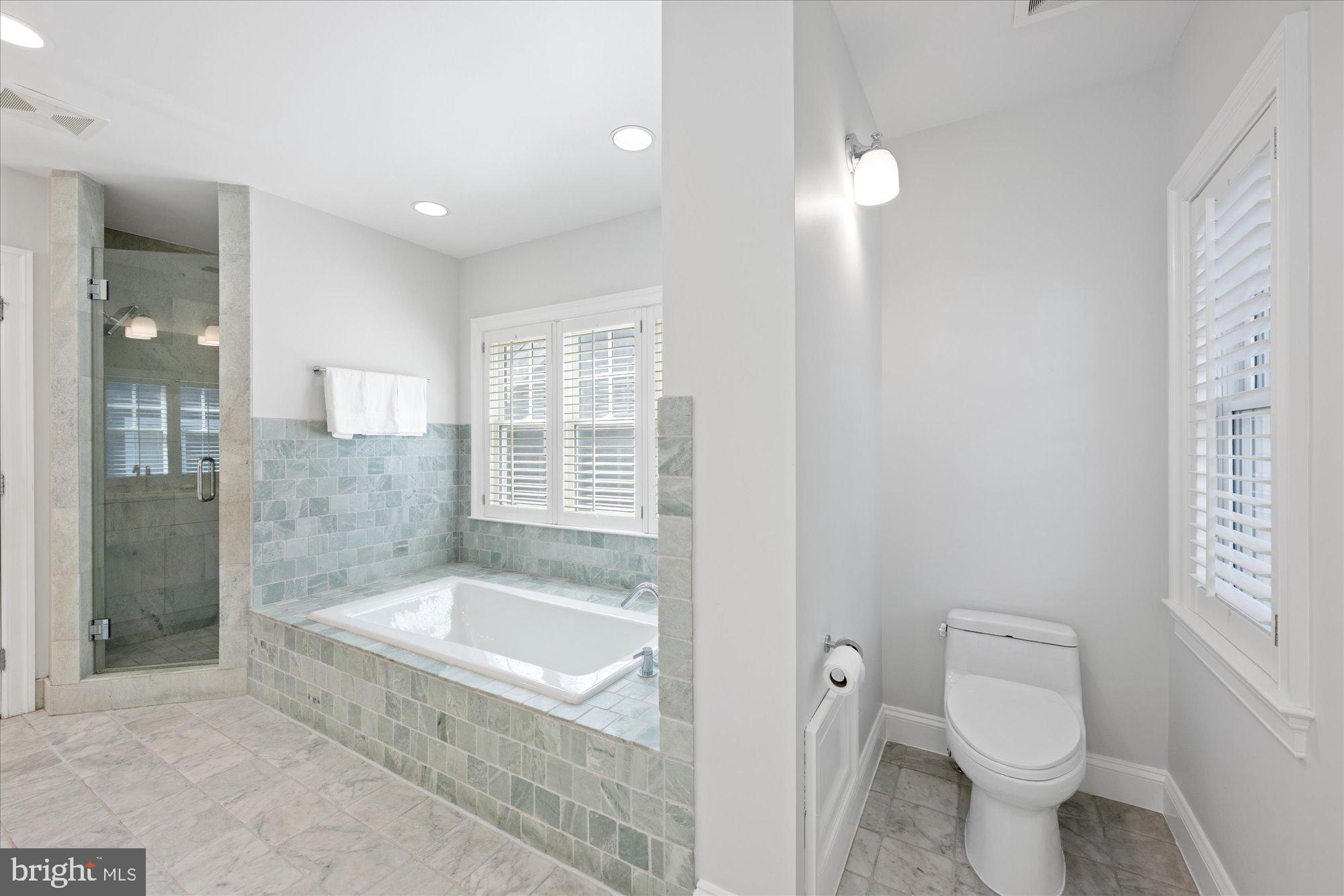 SOMERSET - Residential